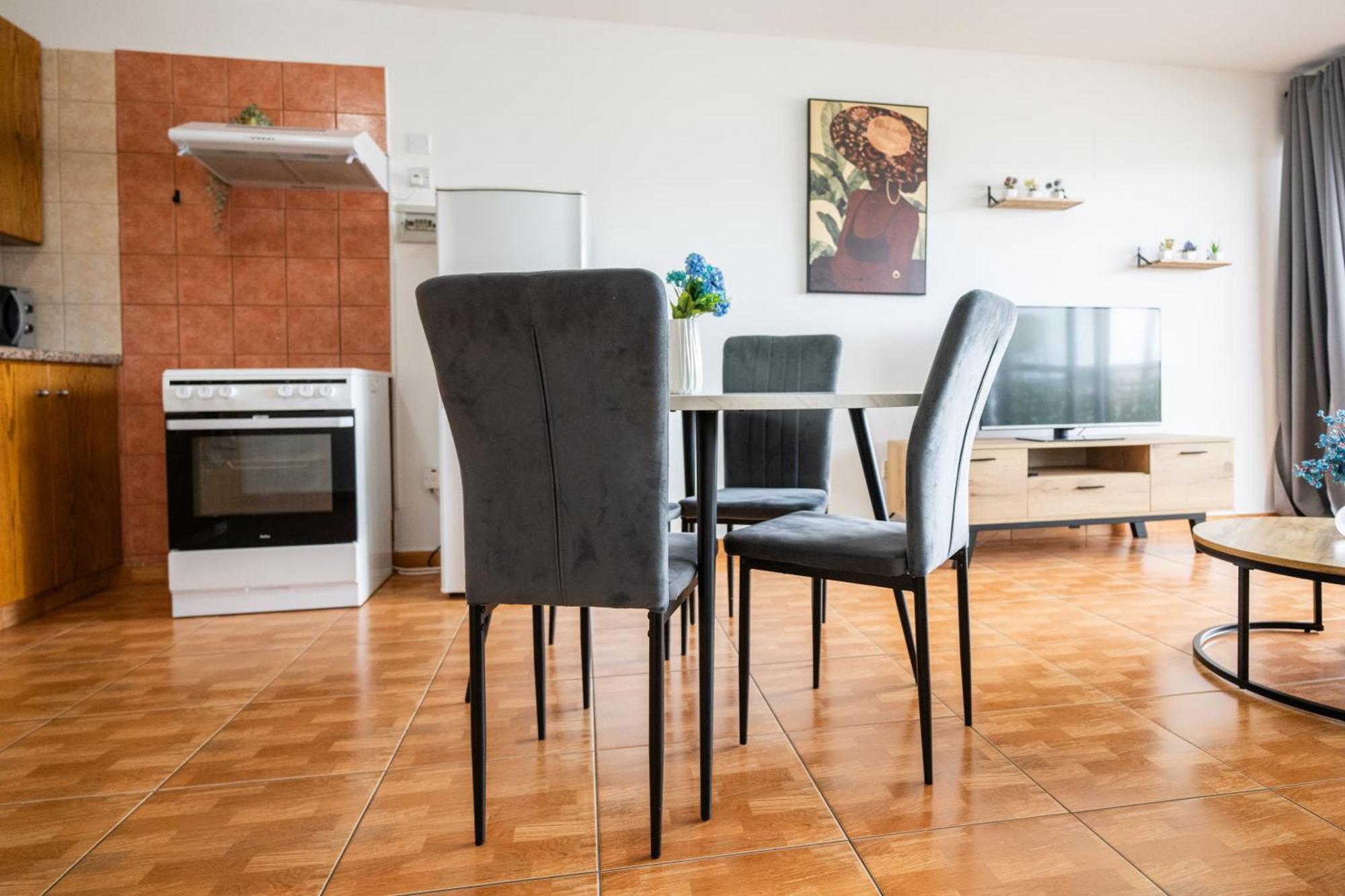 Napa Apartment *