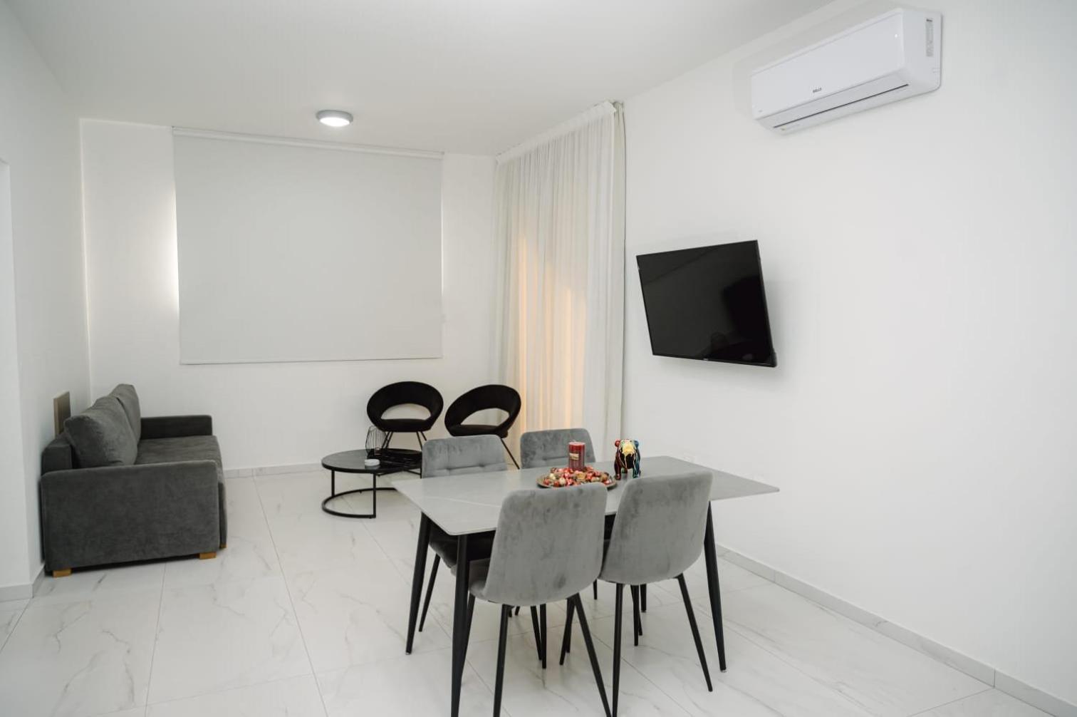 Apartment Nissi Route 76 *