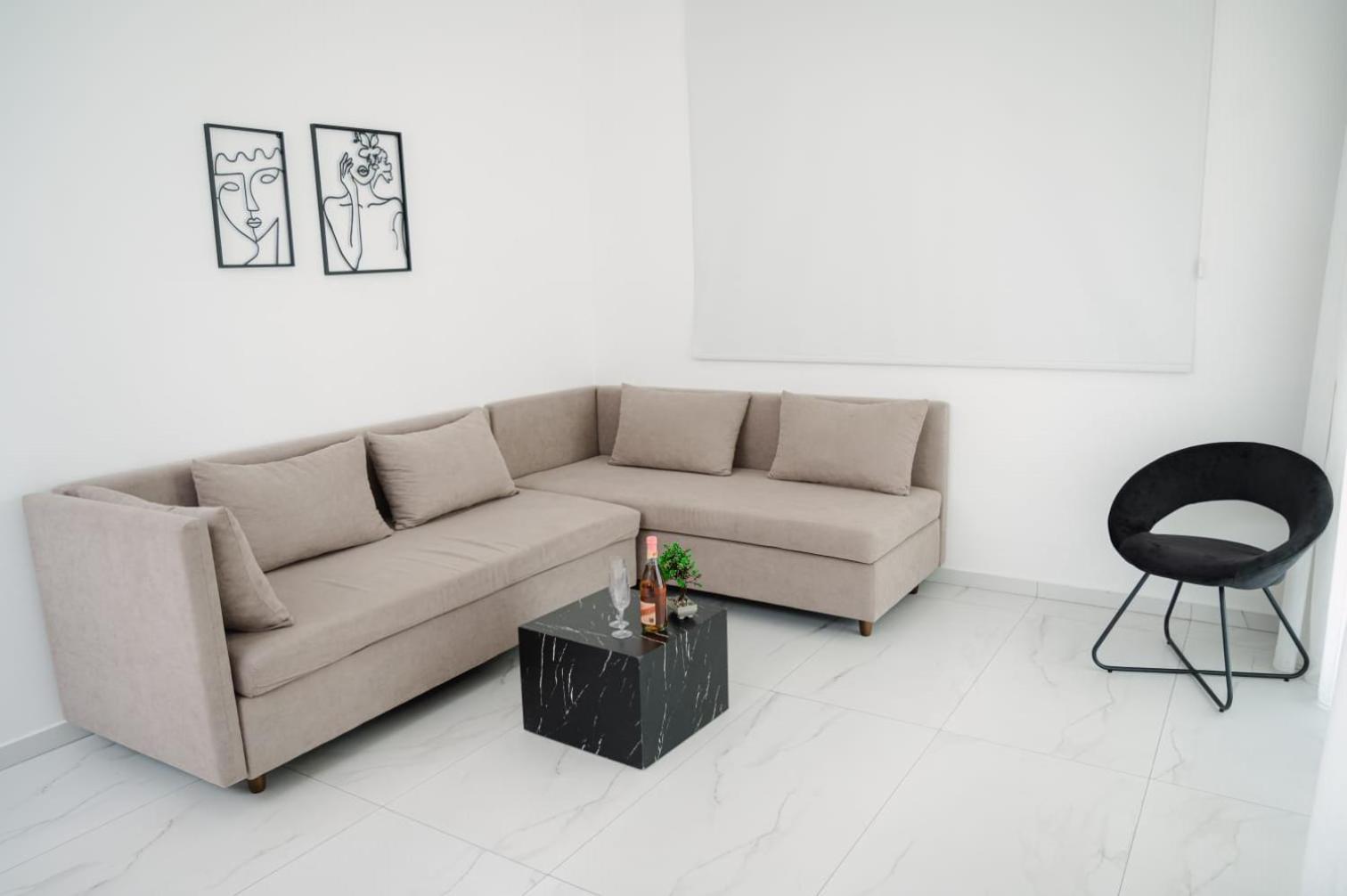 Nissi Route 76 Apartment
