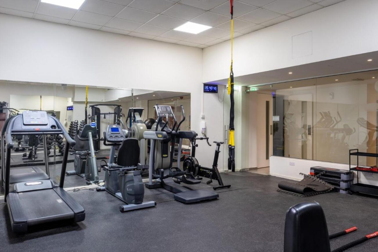 Aparthotel Melpo Antia & 4*