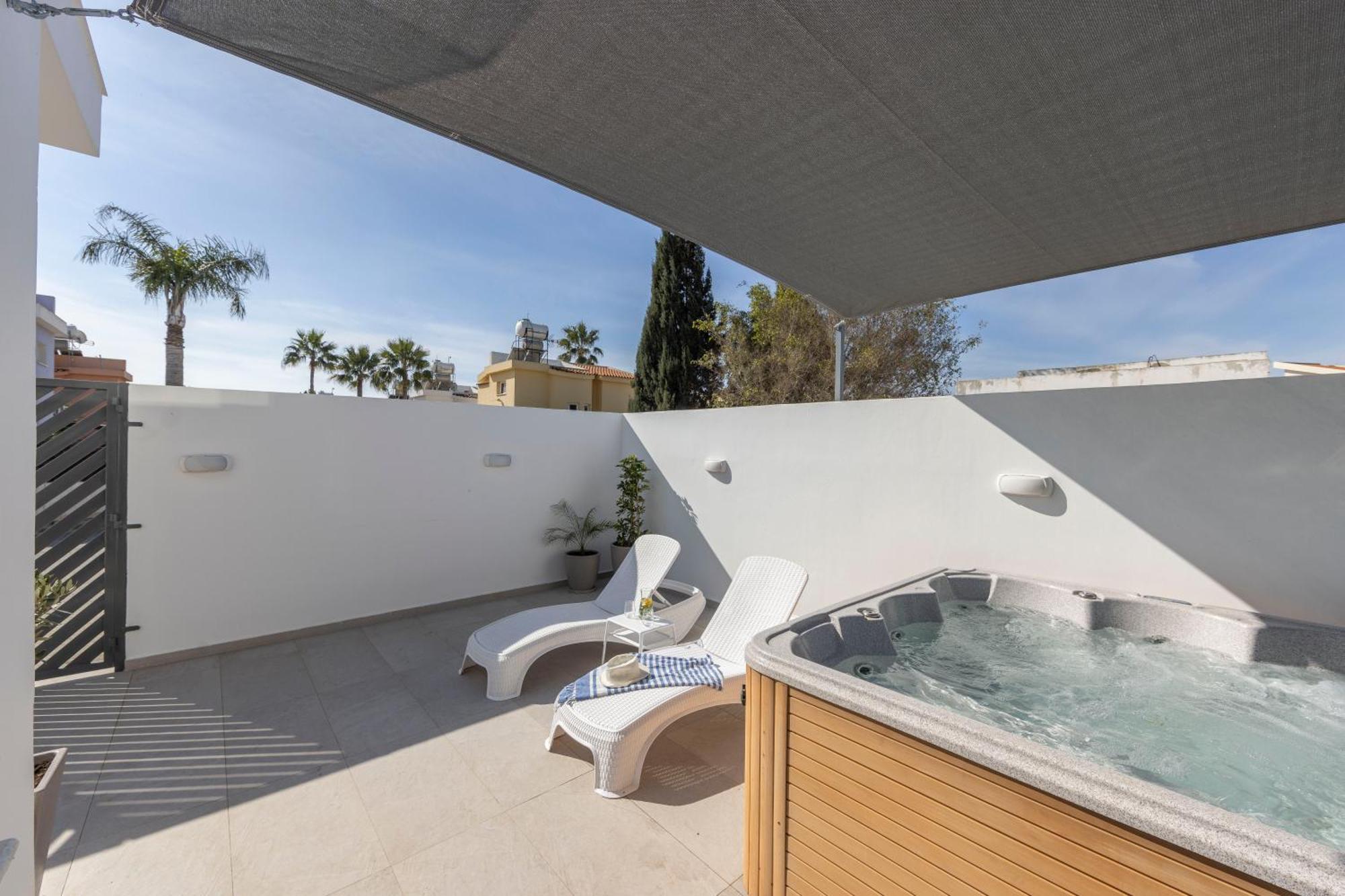 Antonieta Agia Napa