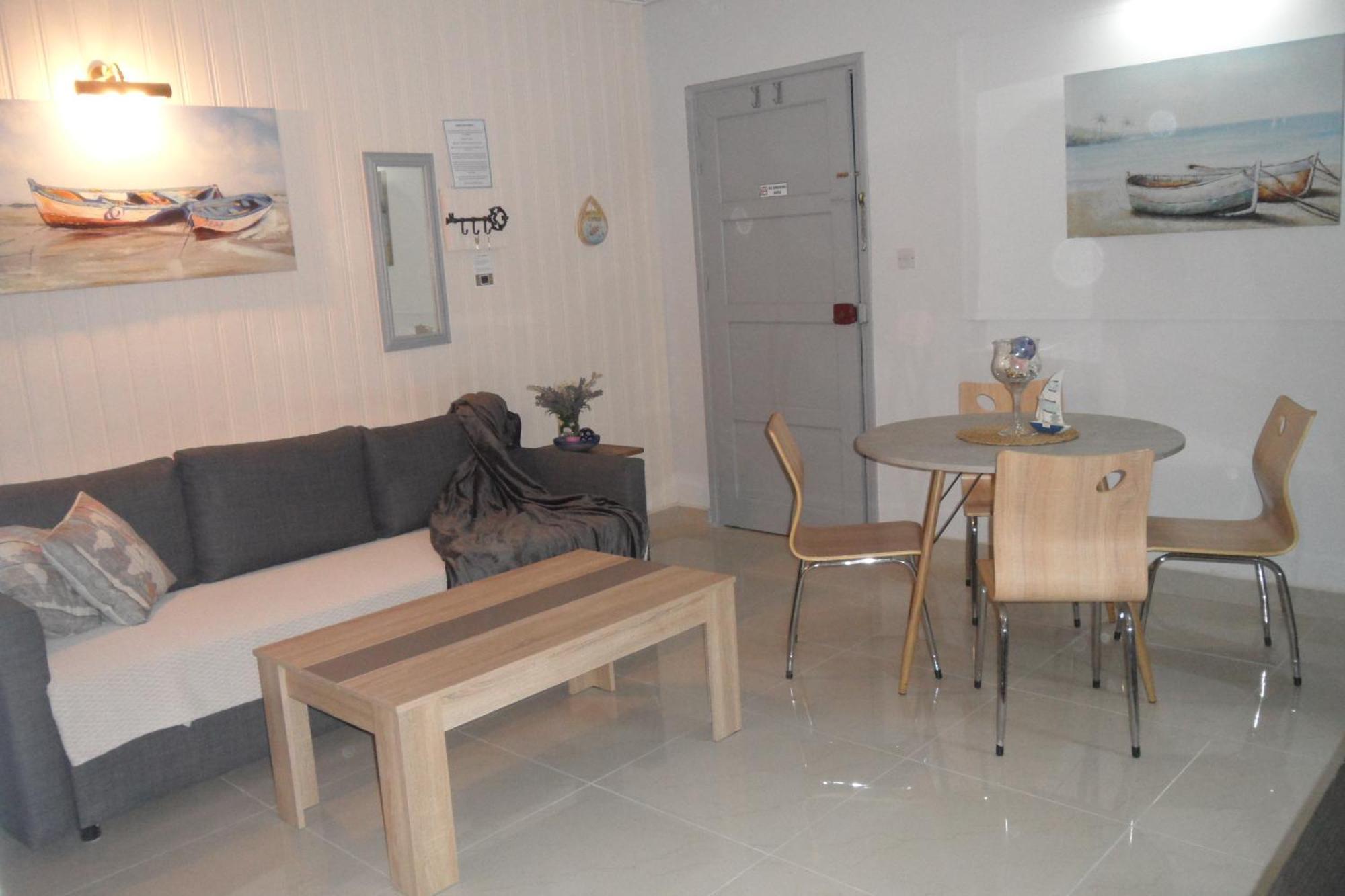 Holyday Ground Floor, Free Internet * Ayia Napa