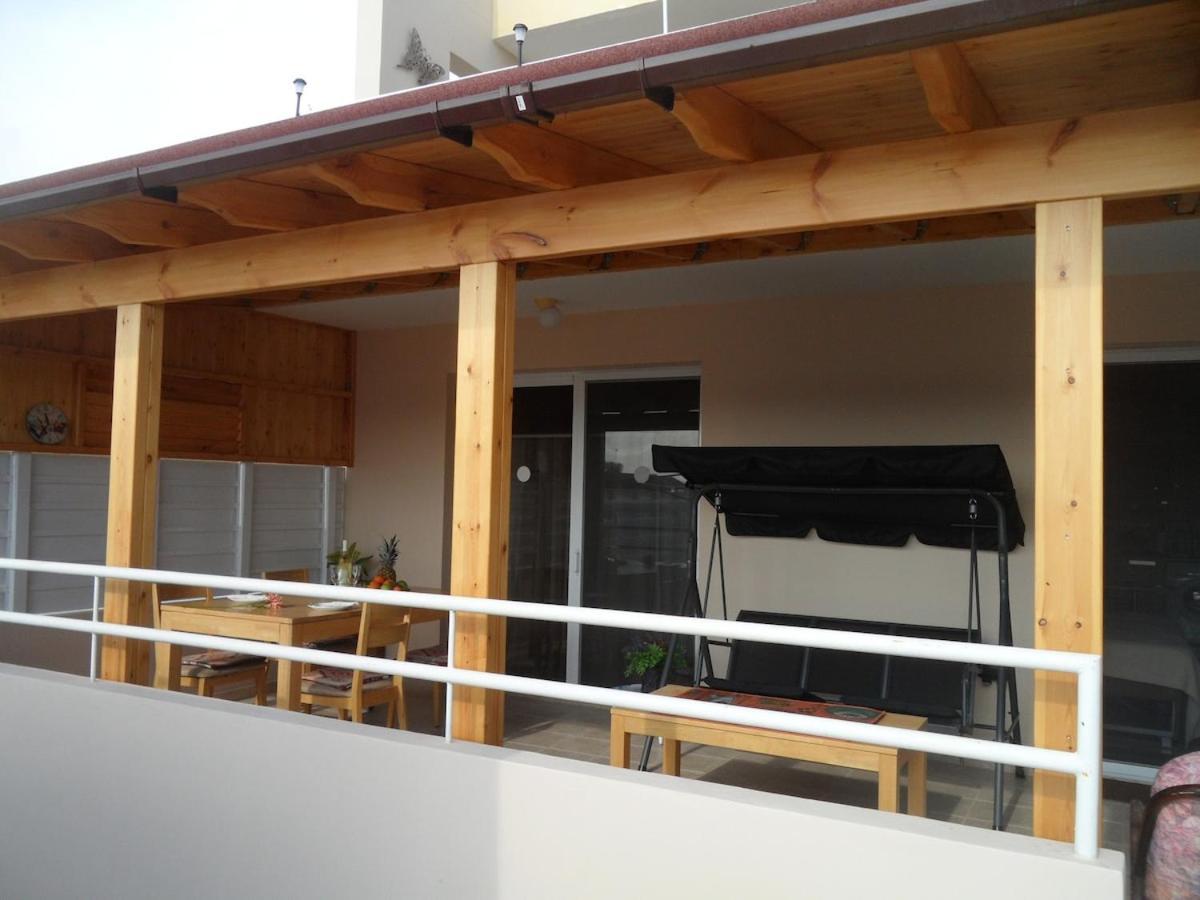 Nissi Area,ground Floor Flat, Free Internet *