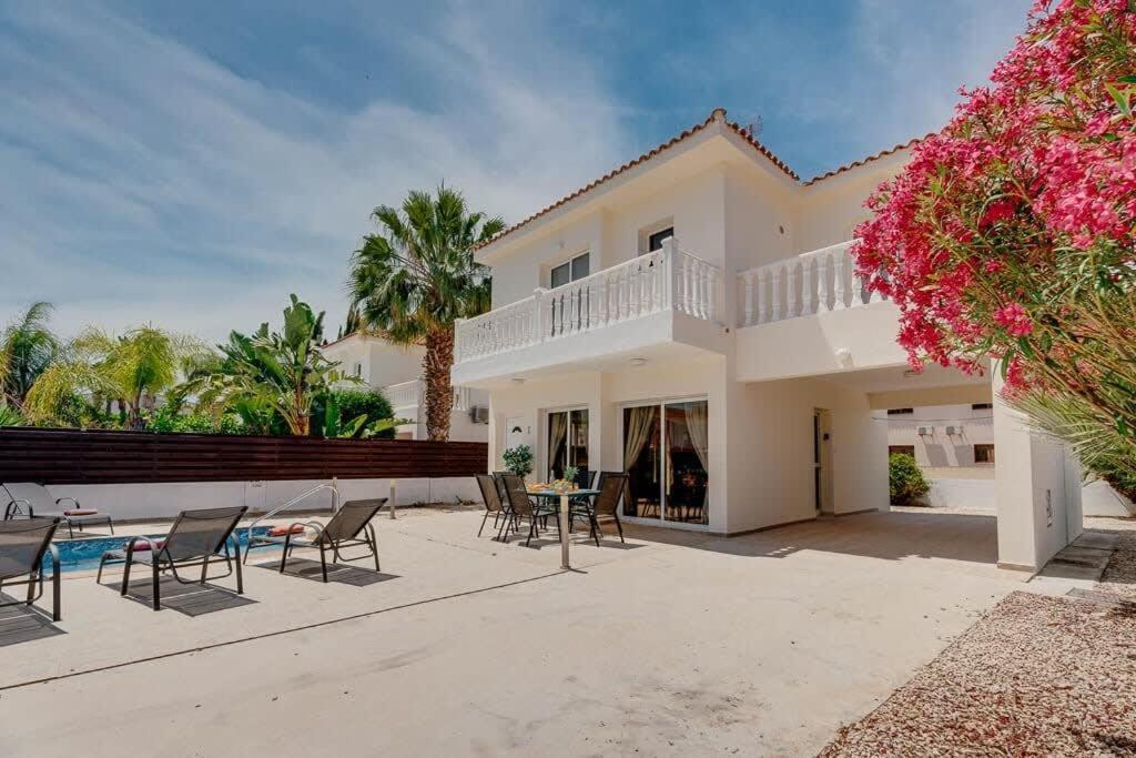 Villa Croeso Ayia Napa