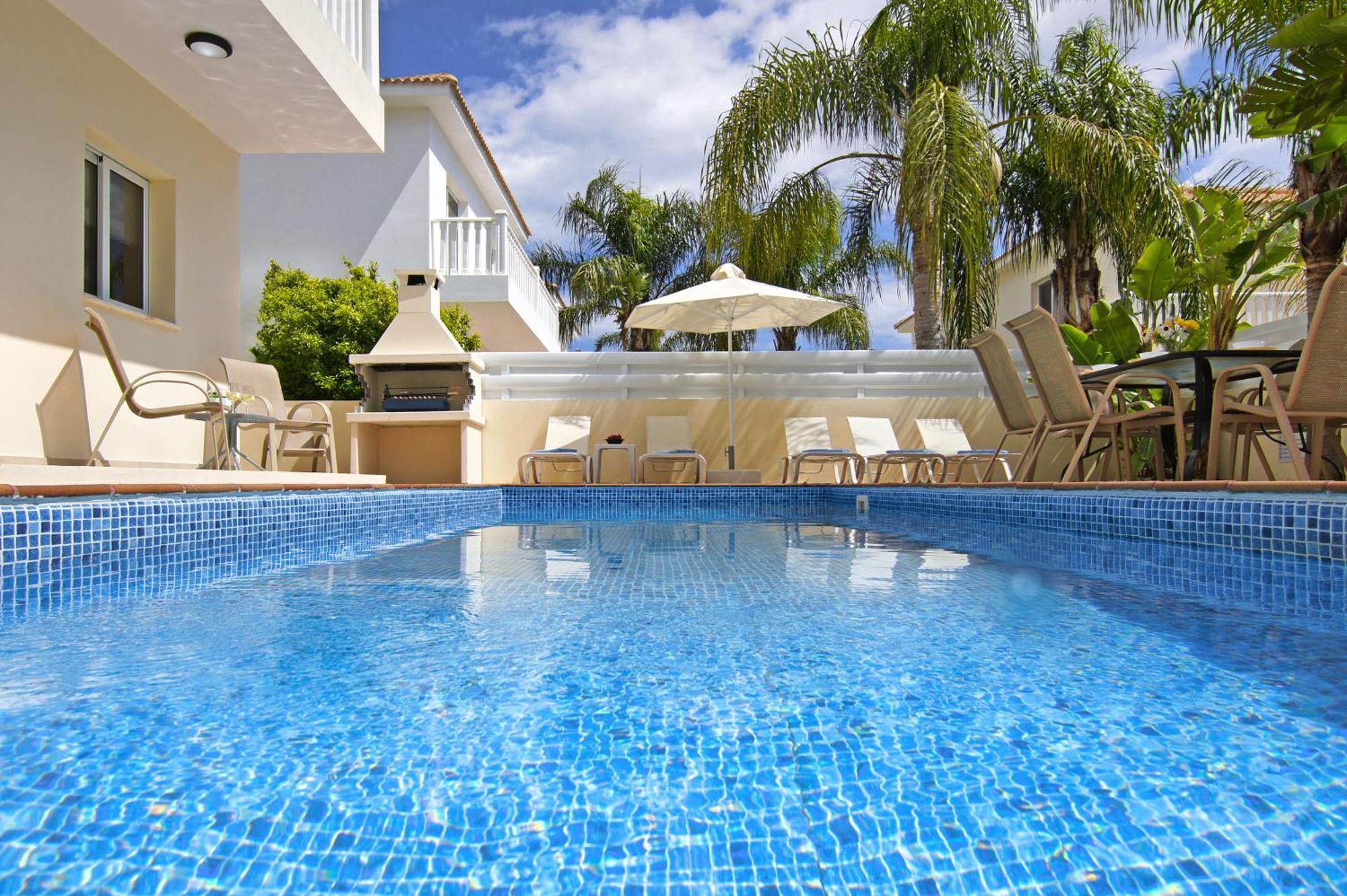 Nissi Sapphire Agia Napa