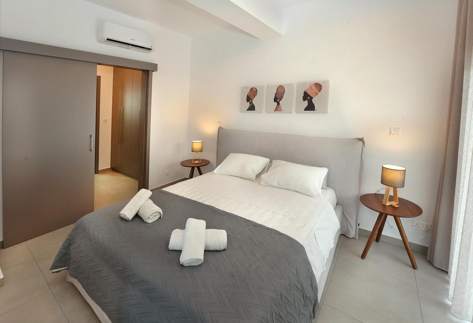Sun And Moon Luxury *