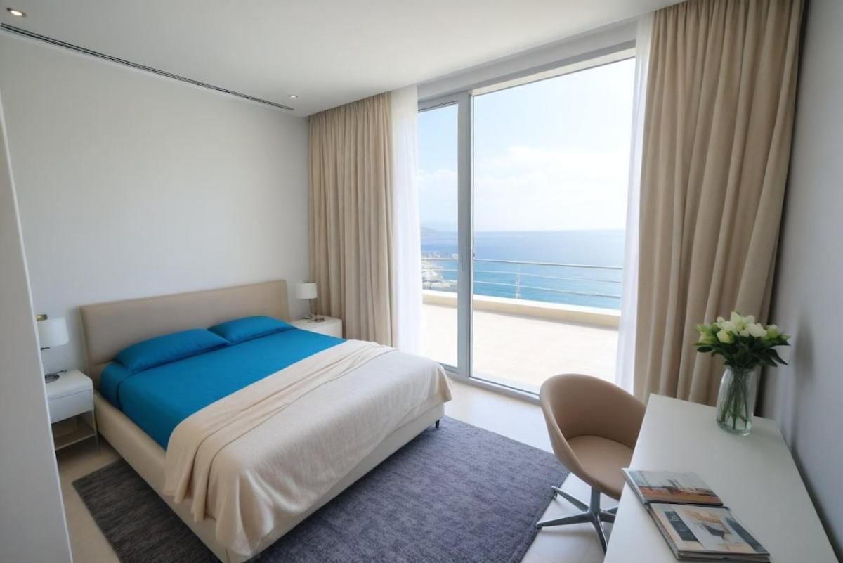 Beachfront Luxury Tranquility *