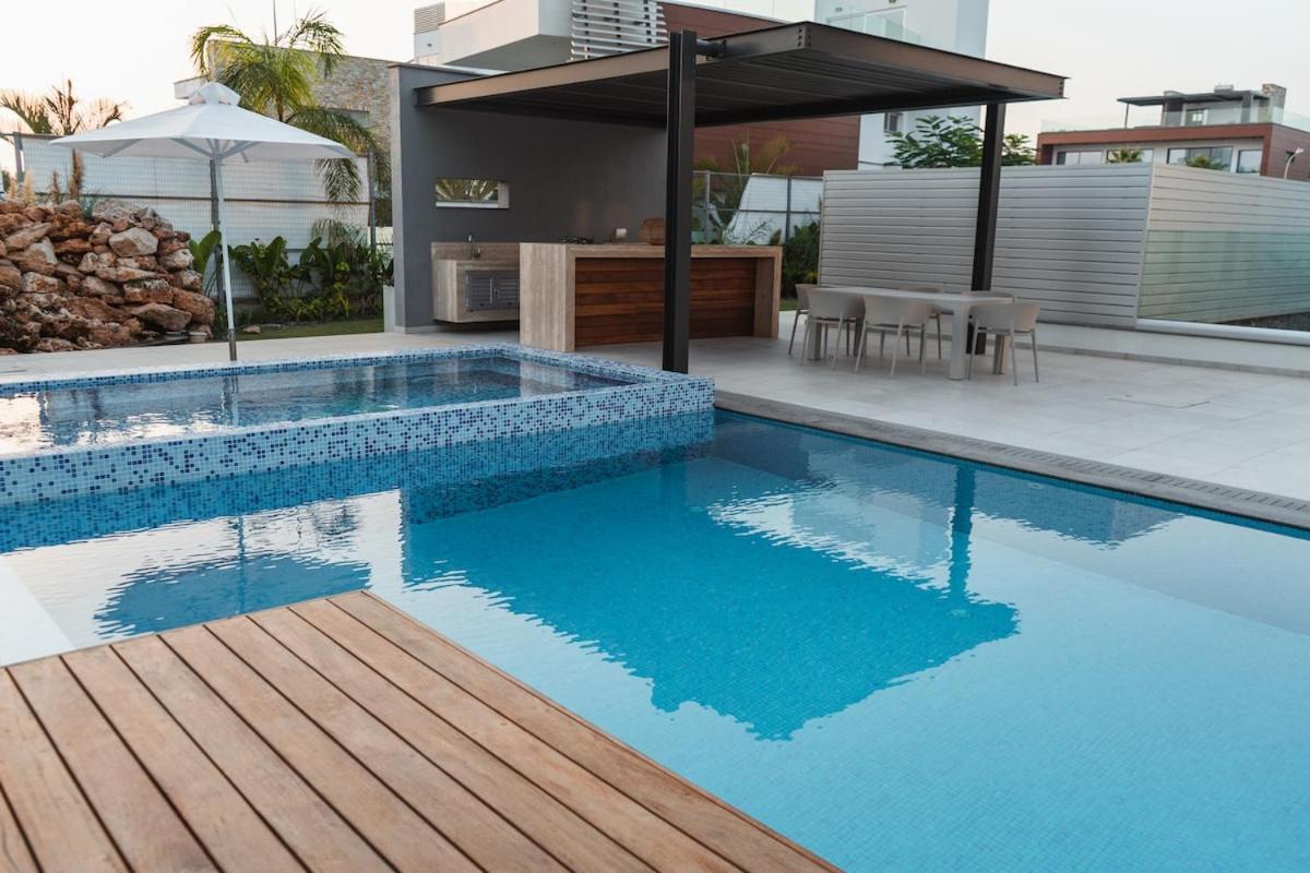 Seaview Luxury Fortuna Ayia Napa