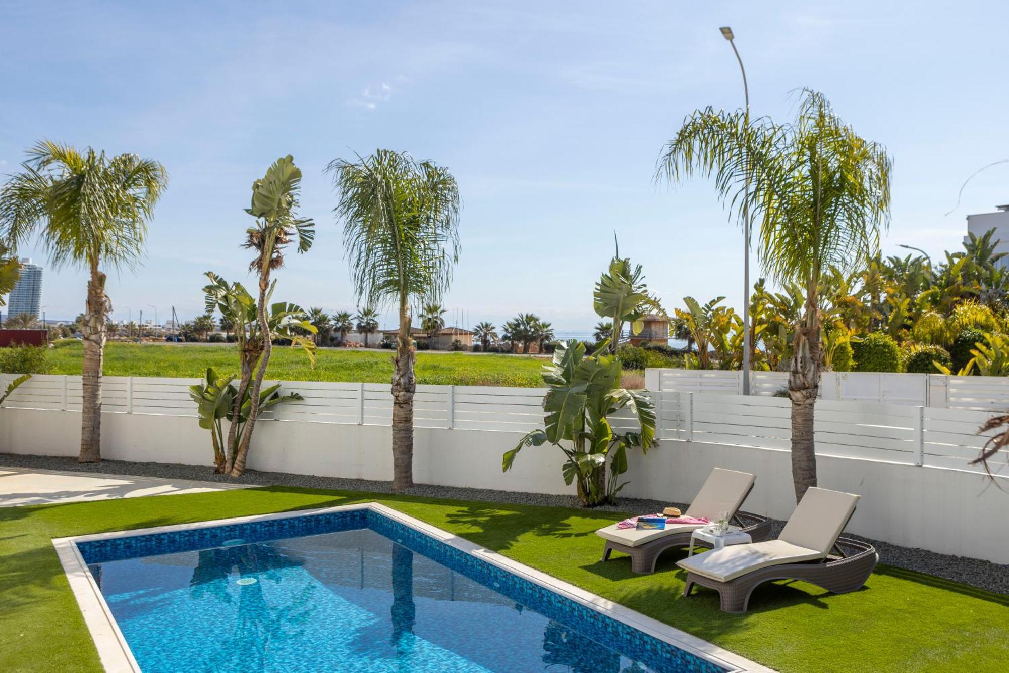 Sweet Seaview Villa *