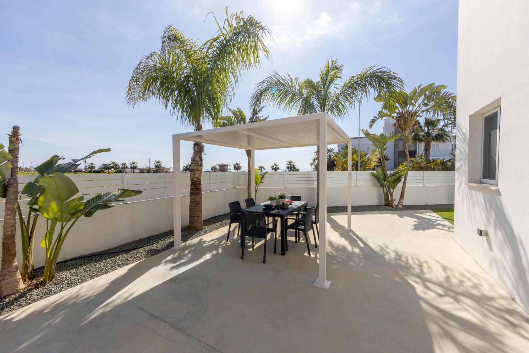 Sweet Seaview Villa