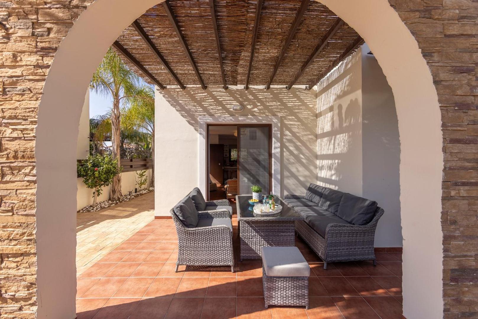 Holiday home Ionion 27 *