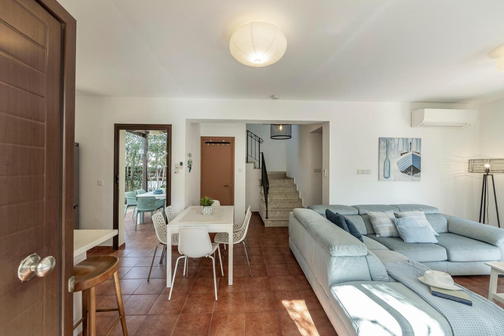 Holiday home Ionion 27