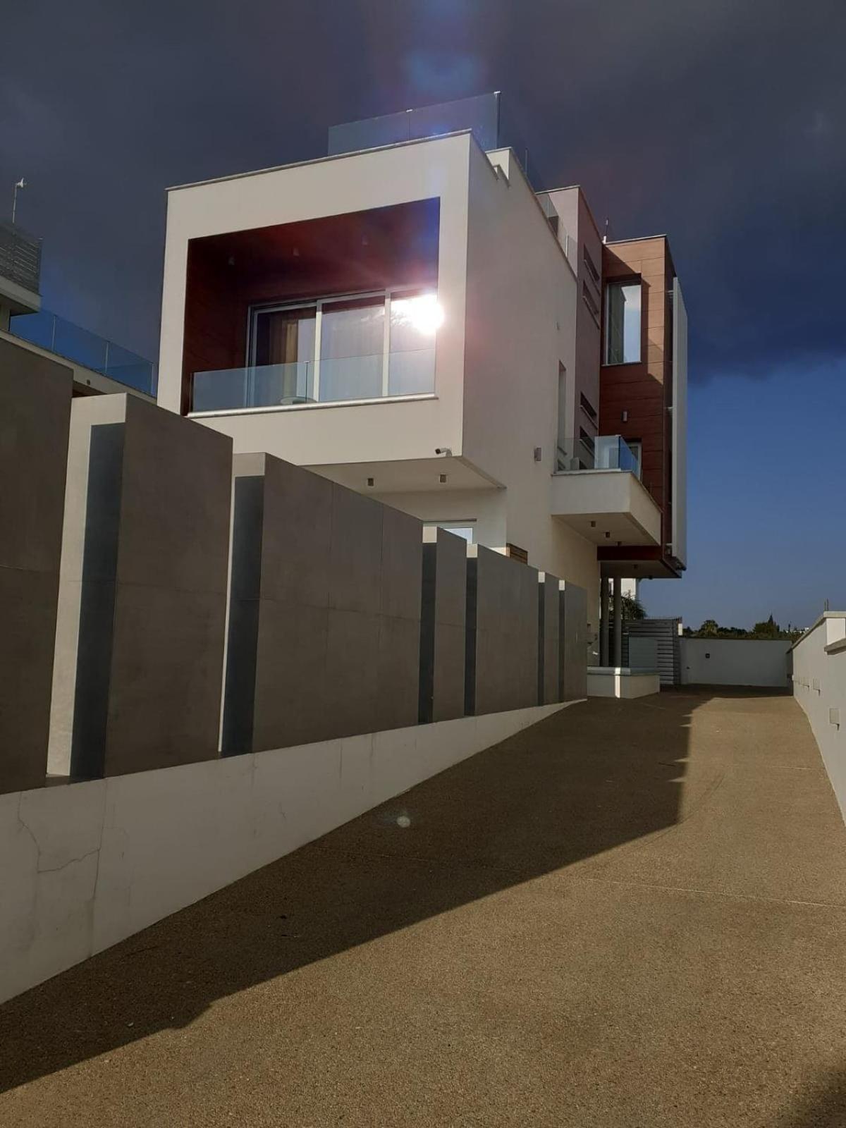 Napa Hills Seaview Villa
