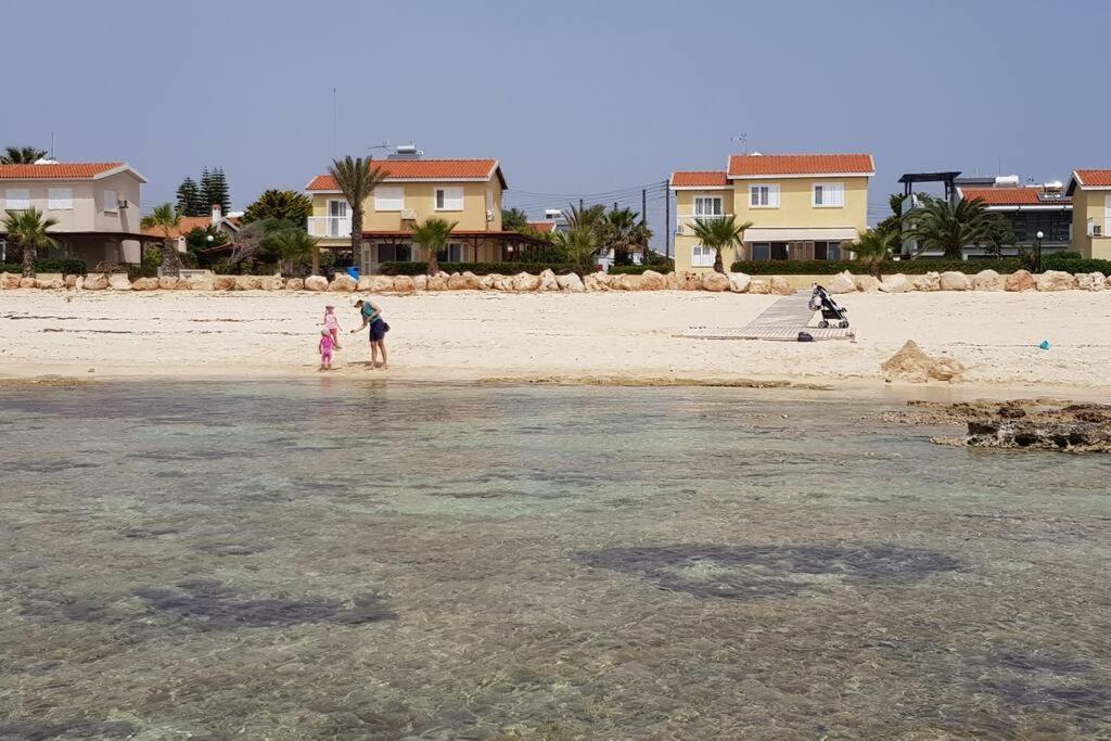 Pousada On The Beachfront, Ayia Thekla, Marina *