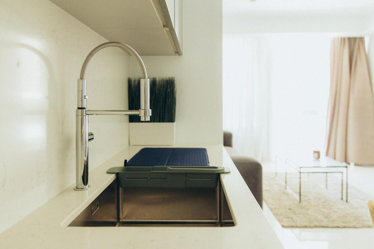 Apartment New Lux Seaview 1br, Sun Resort, Pool & *
