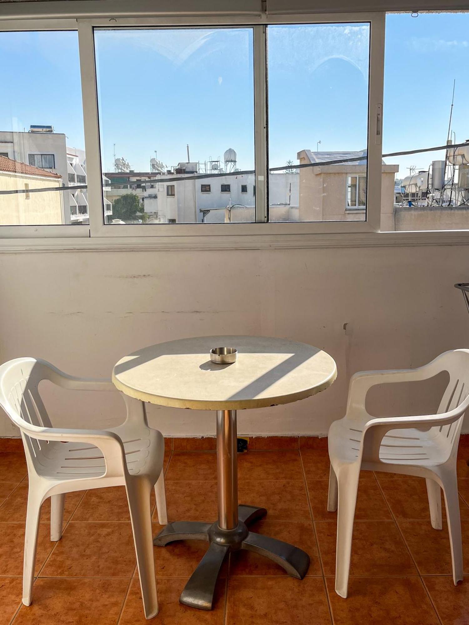 Hostel Nissus Urban *