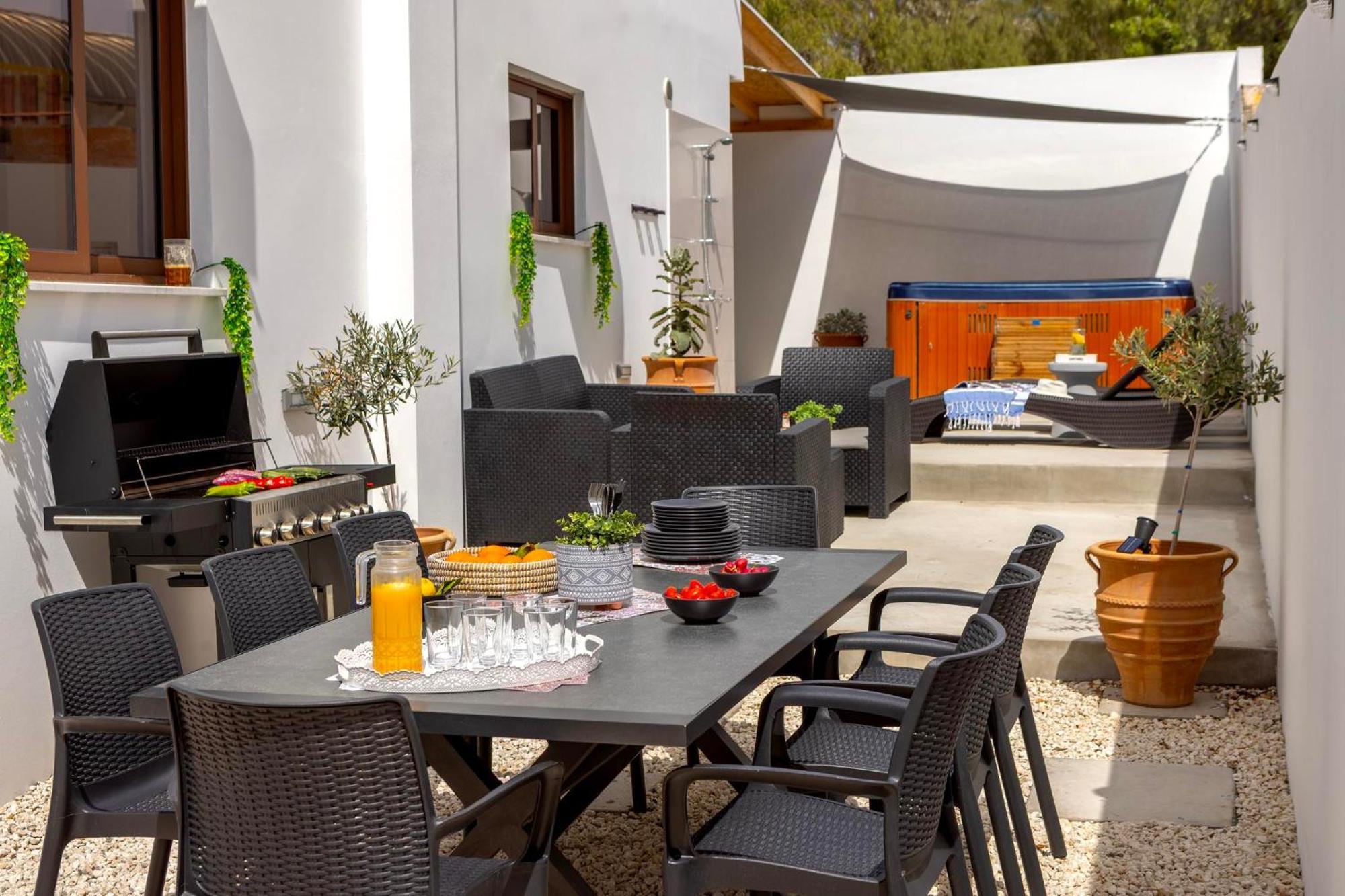 Sevis Apartment