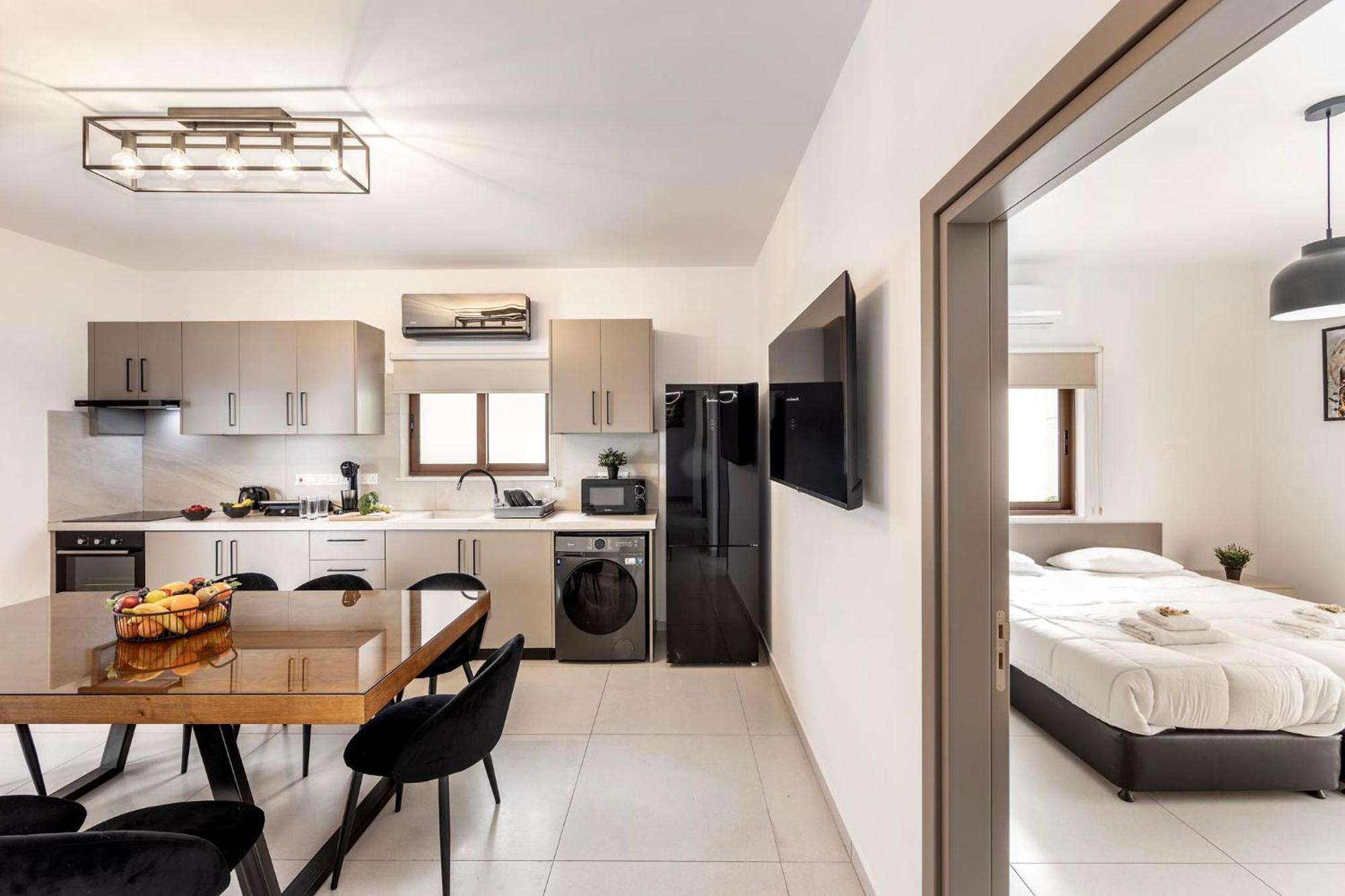 Sevis Apartment *