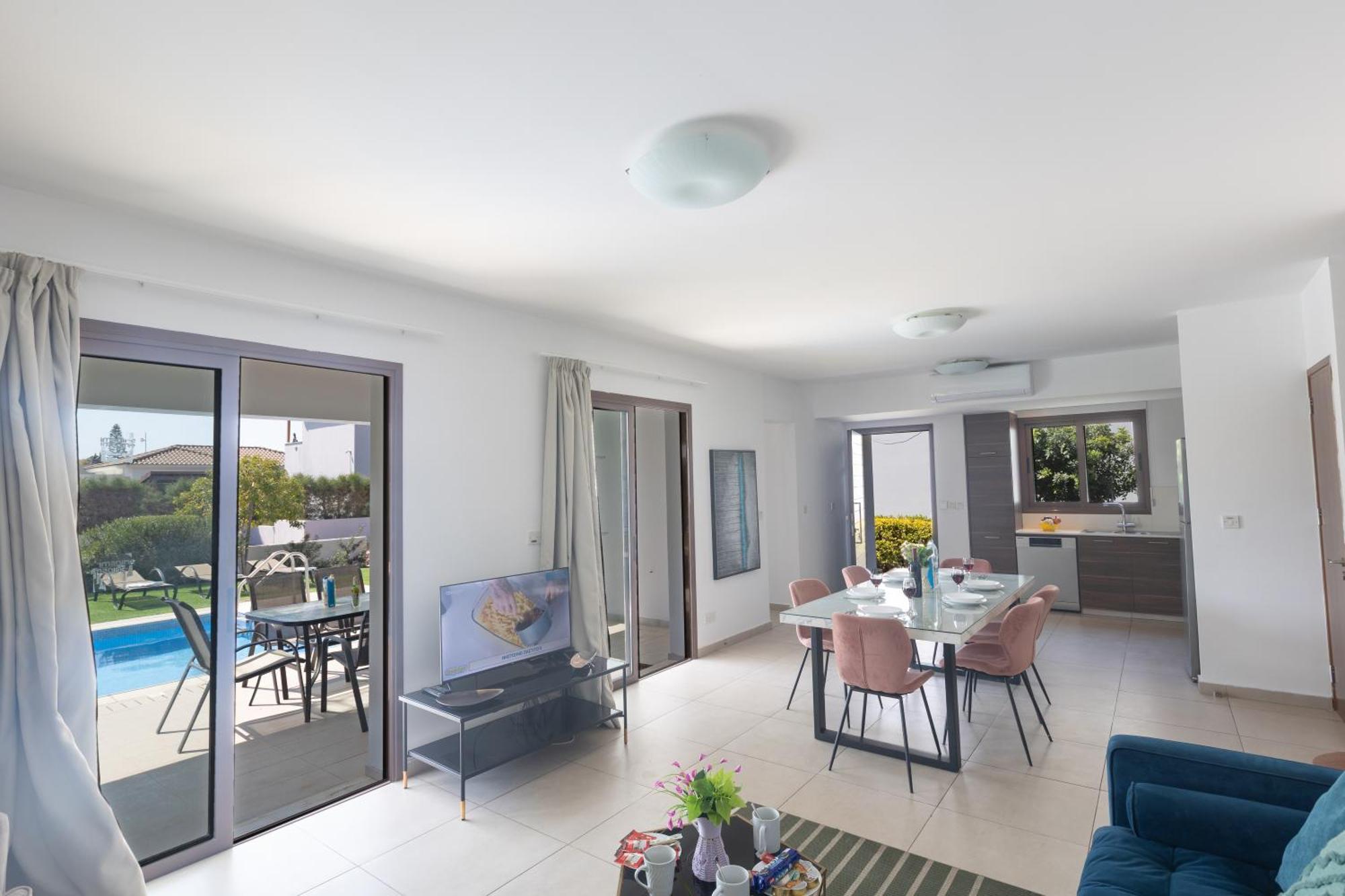 Sea Satin - Center Villa *