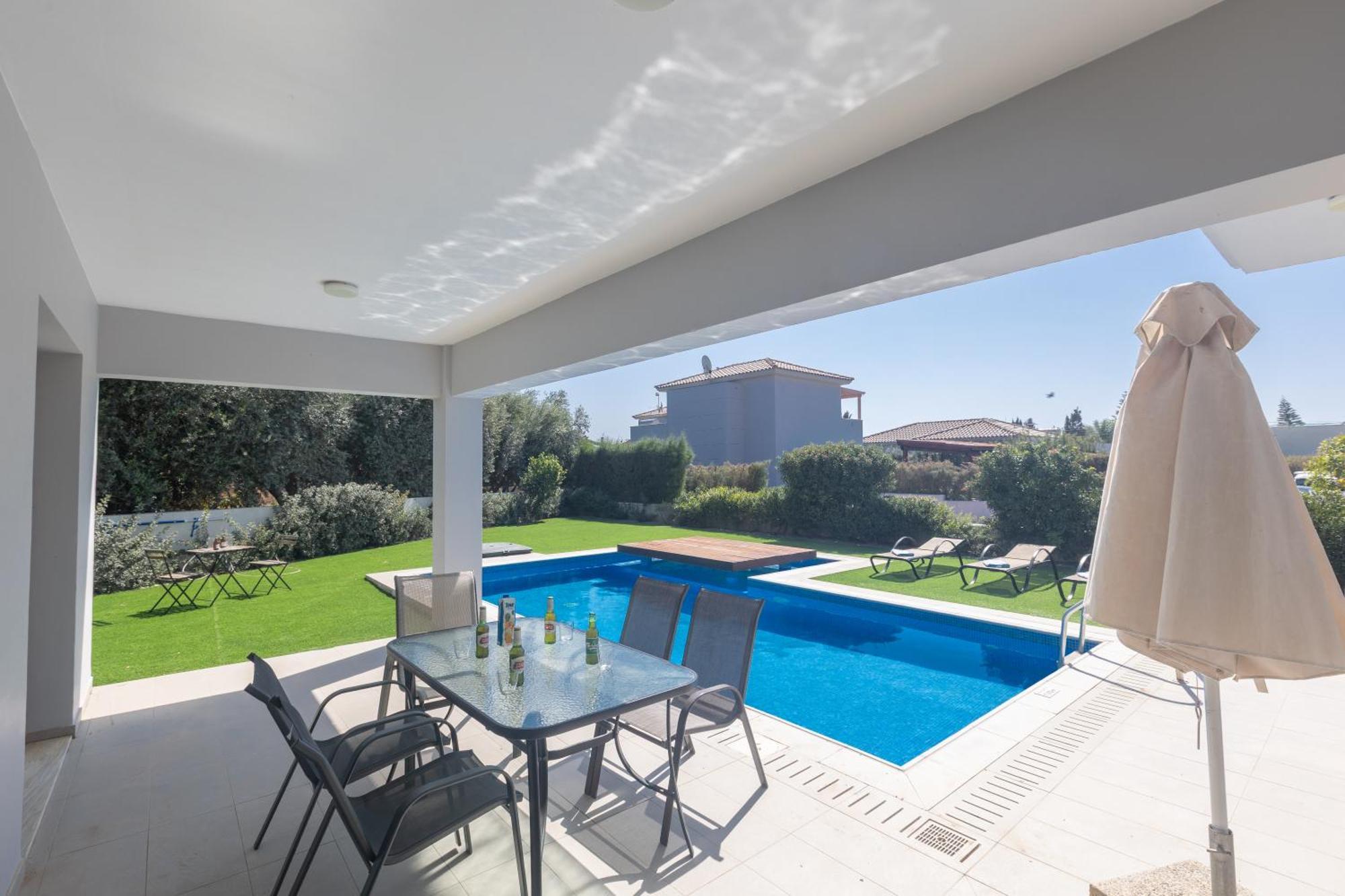 Sea Satin - Center Villa *