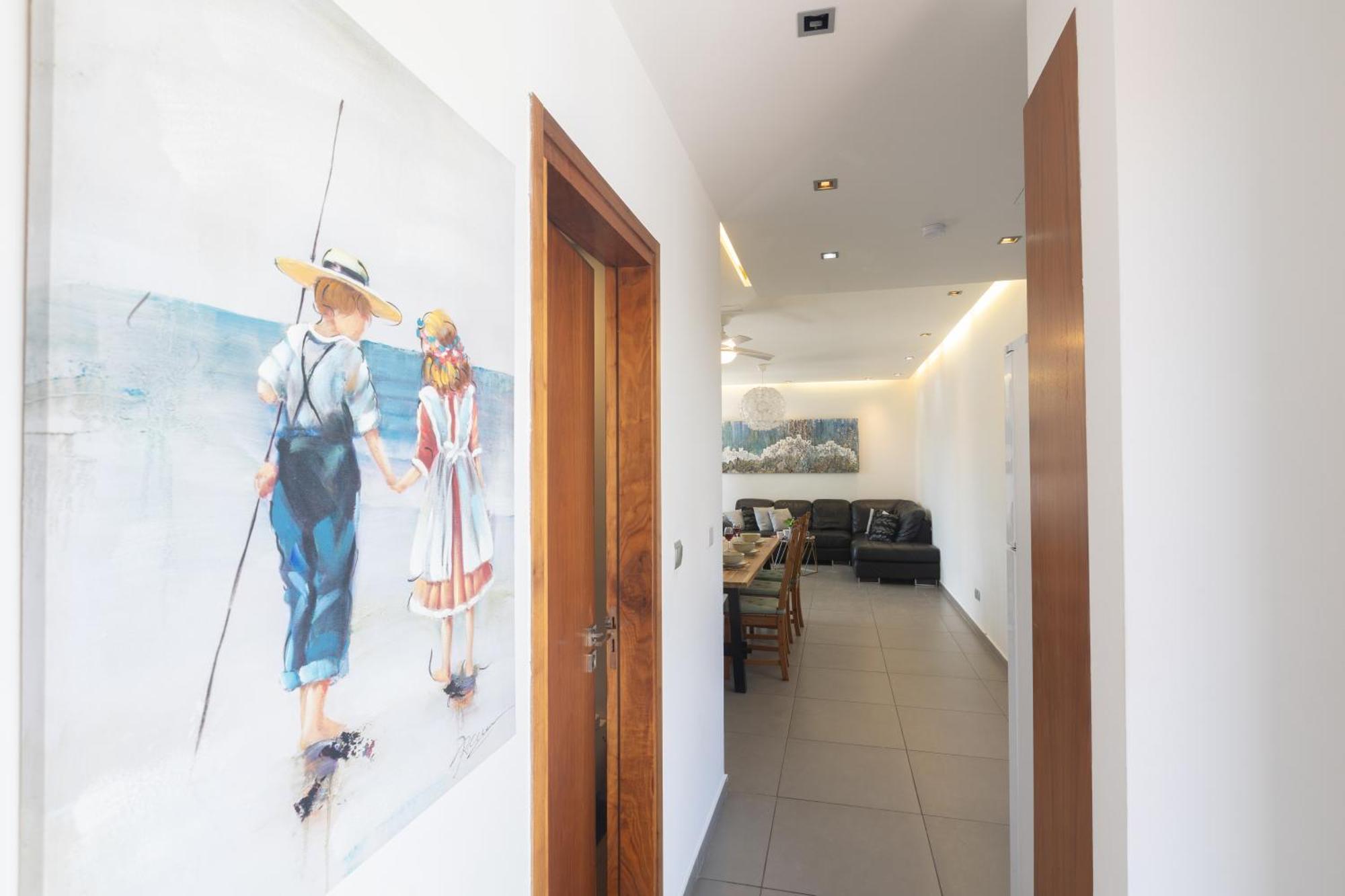 Sea Satin - Center Villa