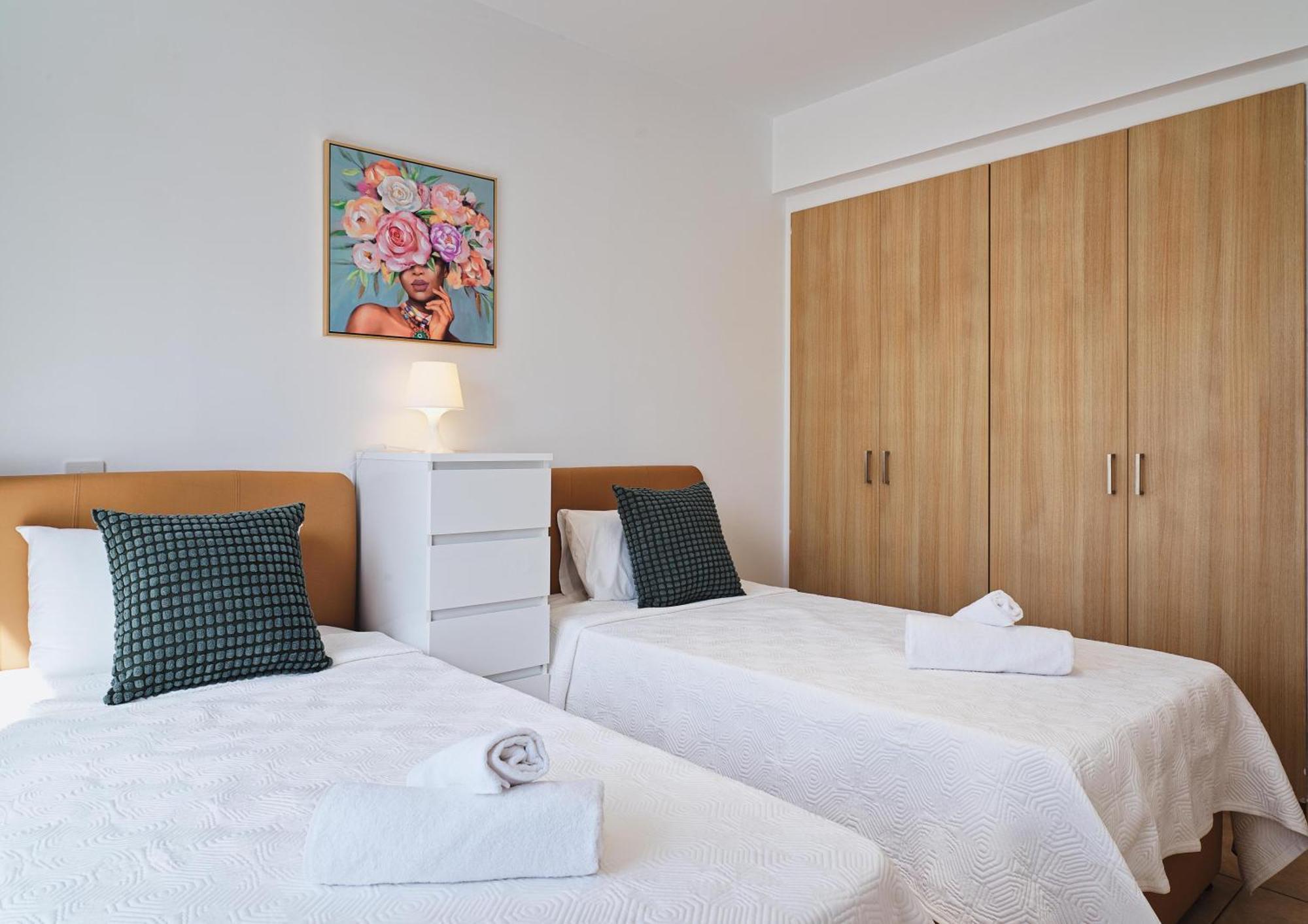 Villa Luxvillasrentals *