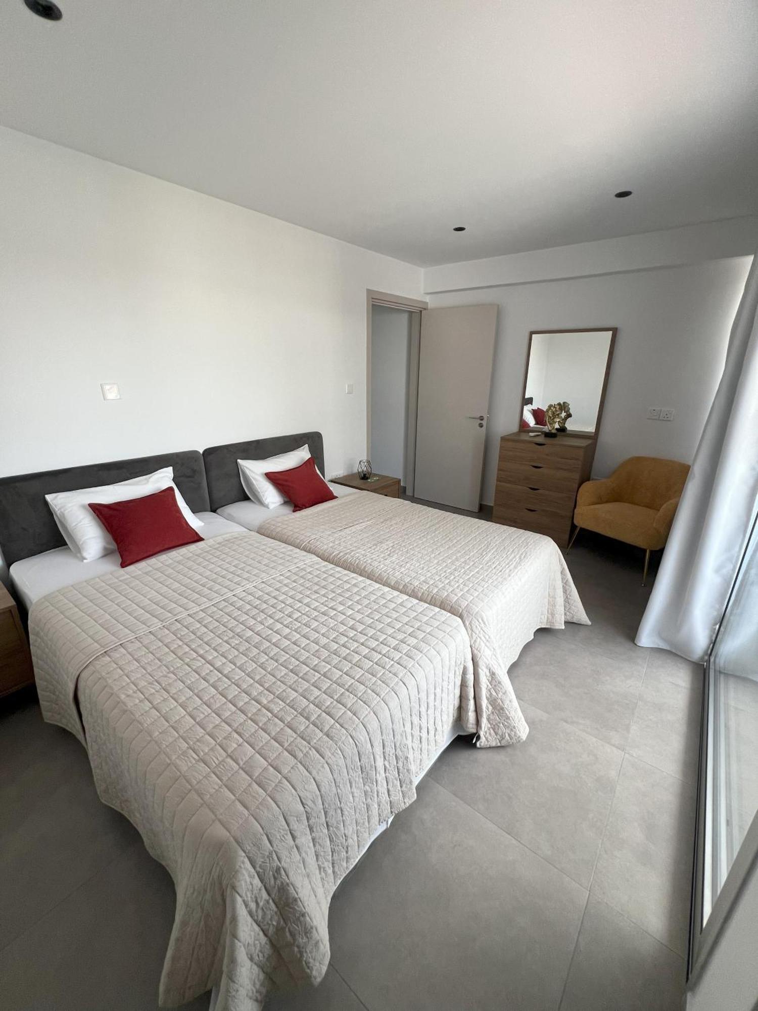 Living Boutique Adults Only Apartment *