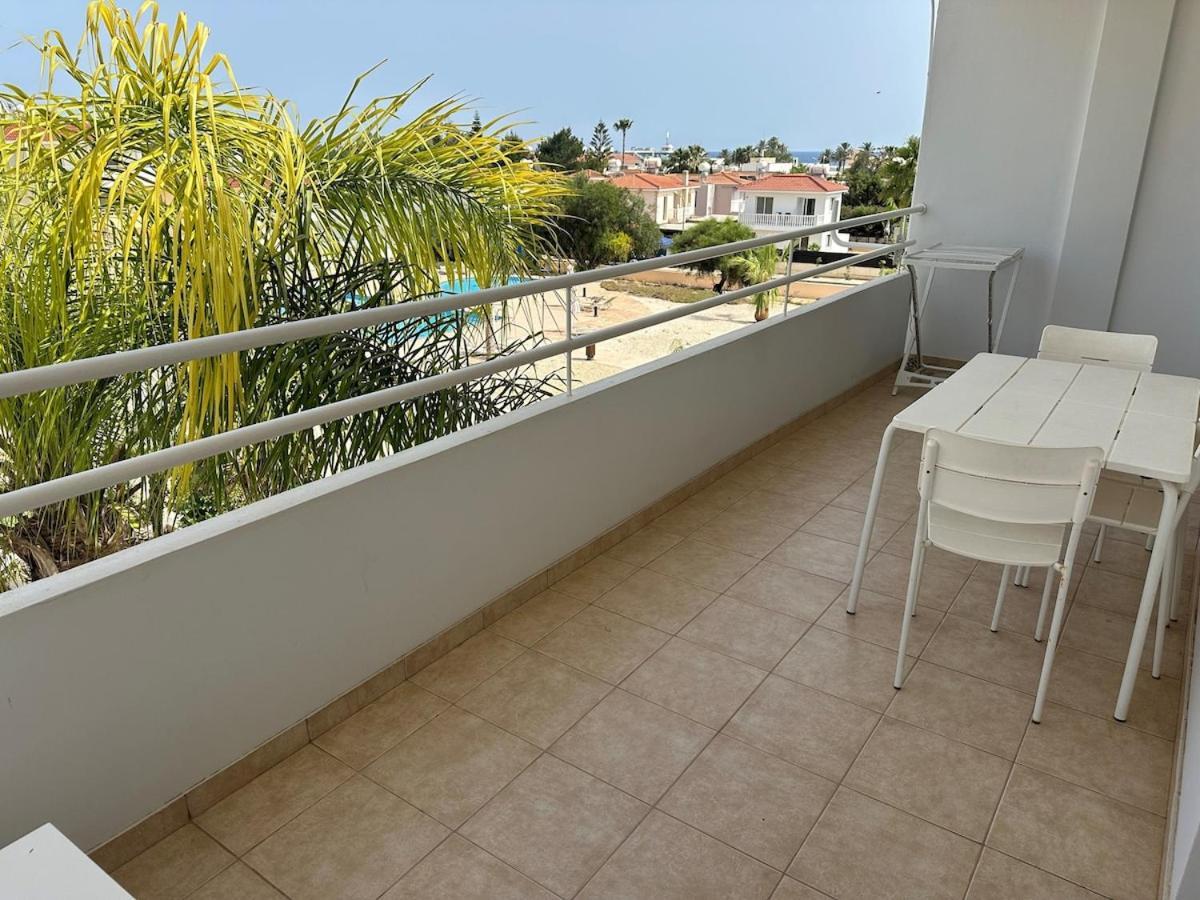 Narcissos 'nissi Beach' D12 Apartment *