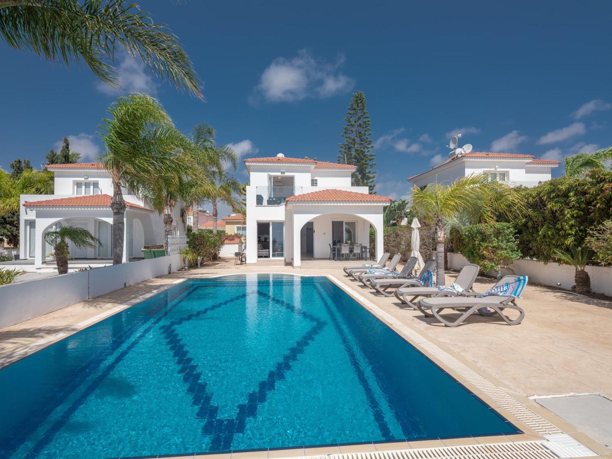 Sunrise Villa Ayia Napa