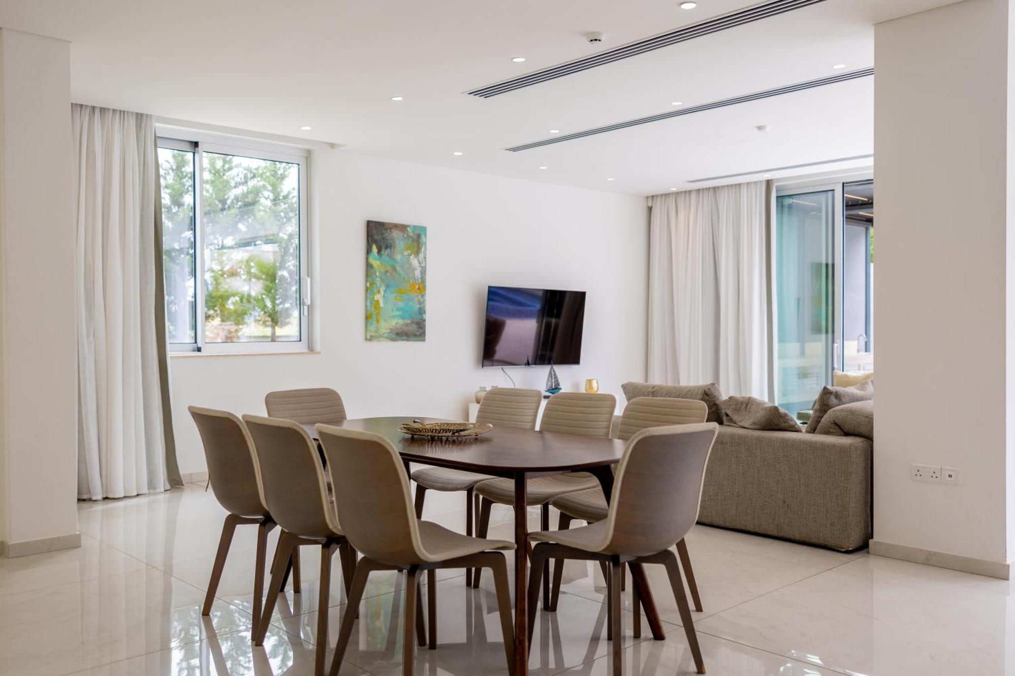 Vivo Mare Beachfront - Vista Villa