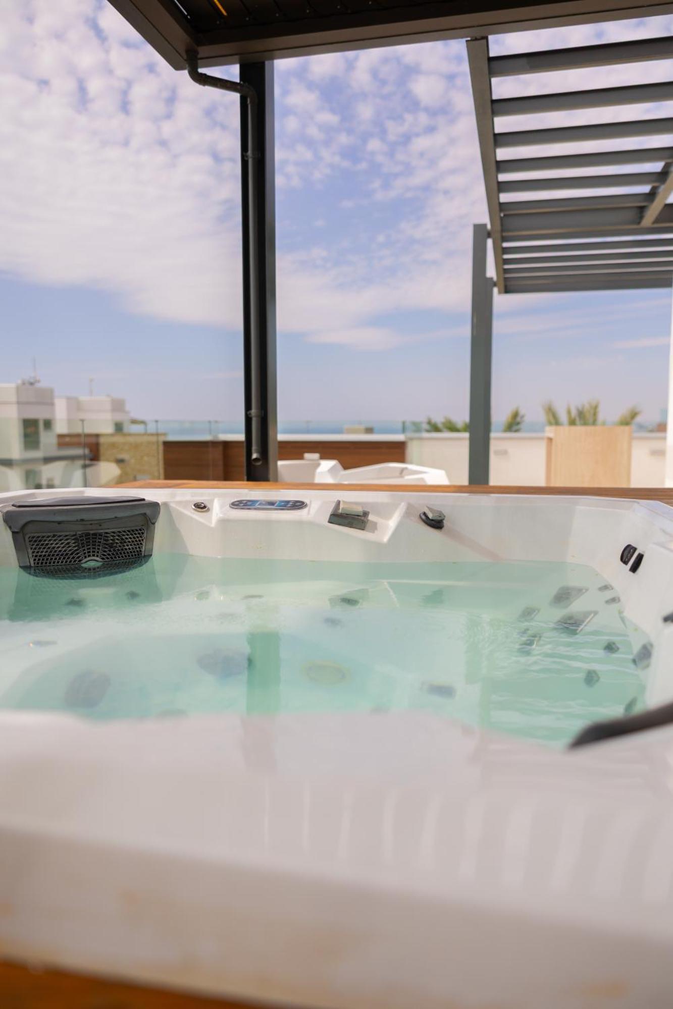Vivo Mare Beachfront - Vista Agia Napa