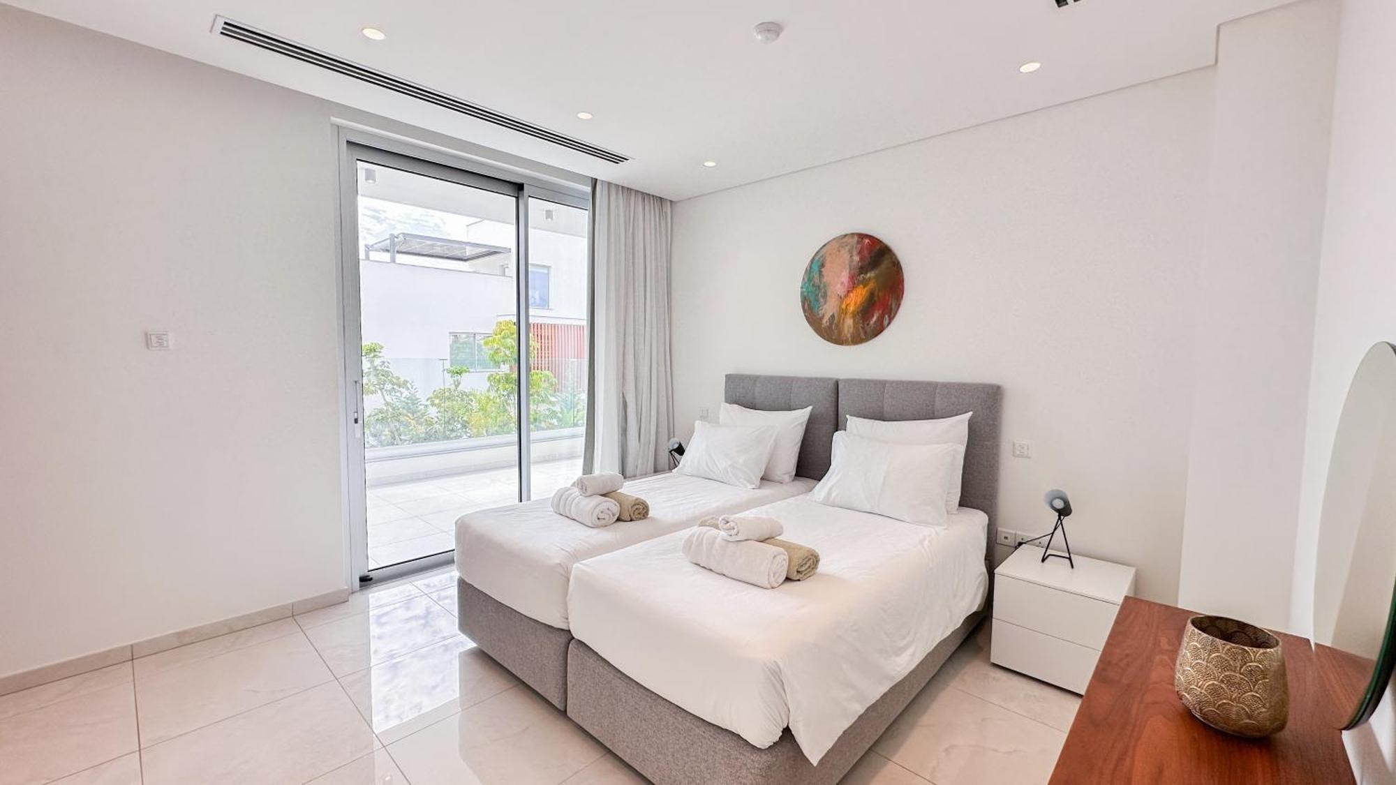 Vivo Mare Beachfront - Vista Villa *