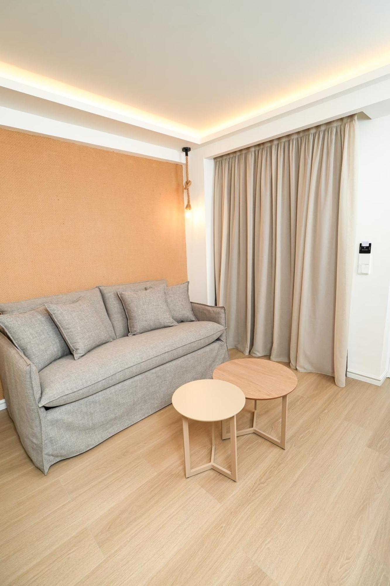 Blue Harbour Boutique Aparthotel Agia Napa