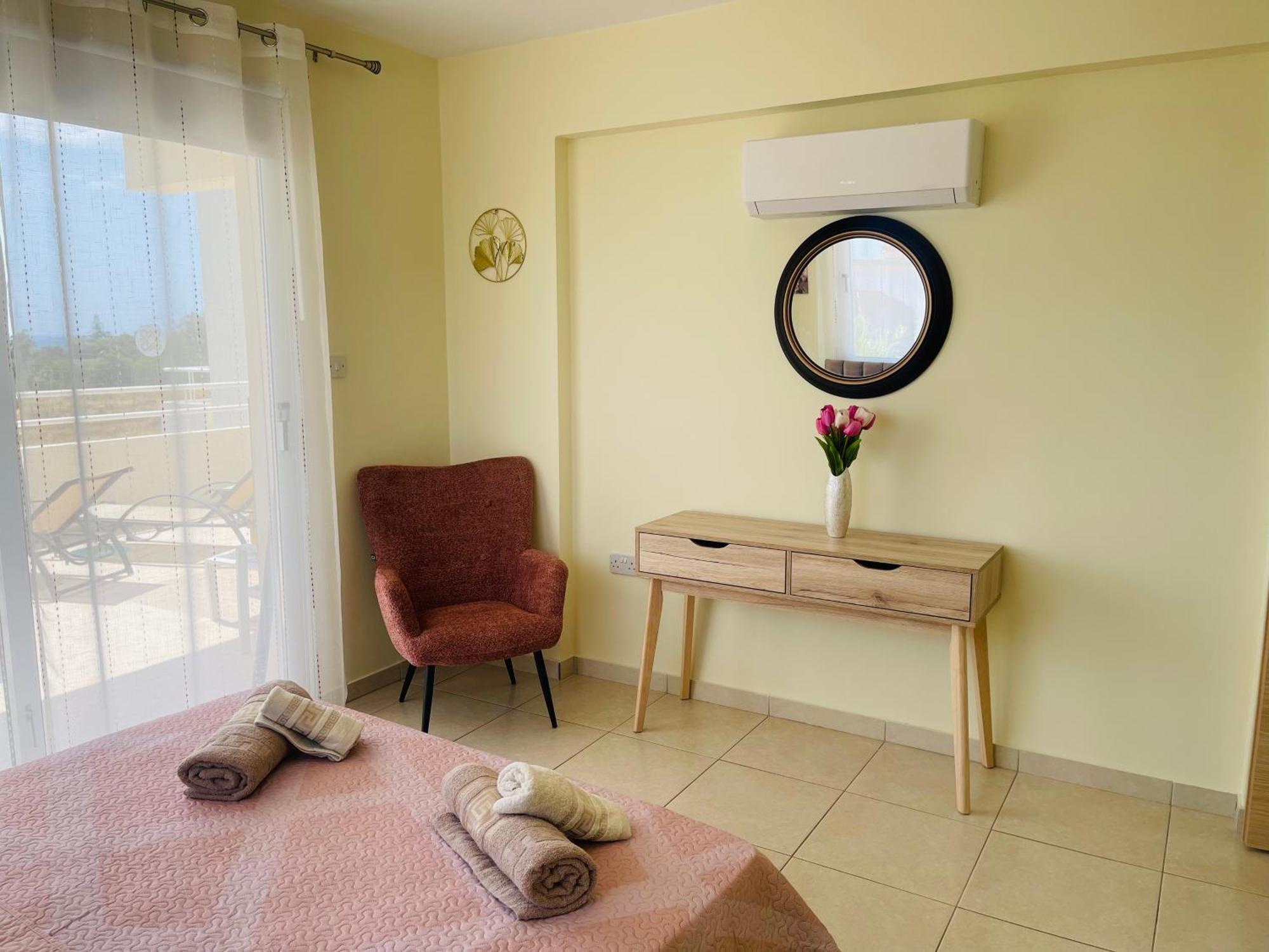 Nissi Elena Sunny Cozy Apartment *