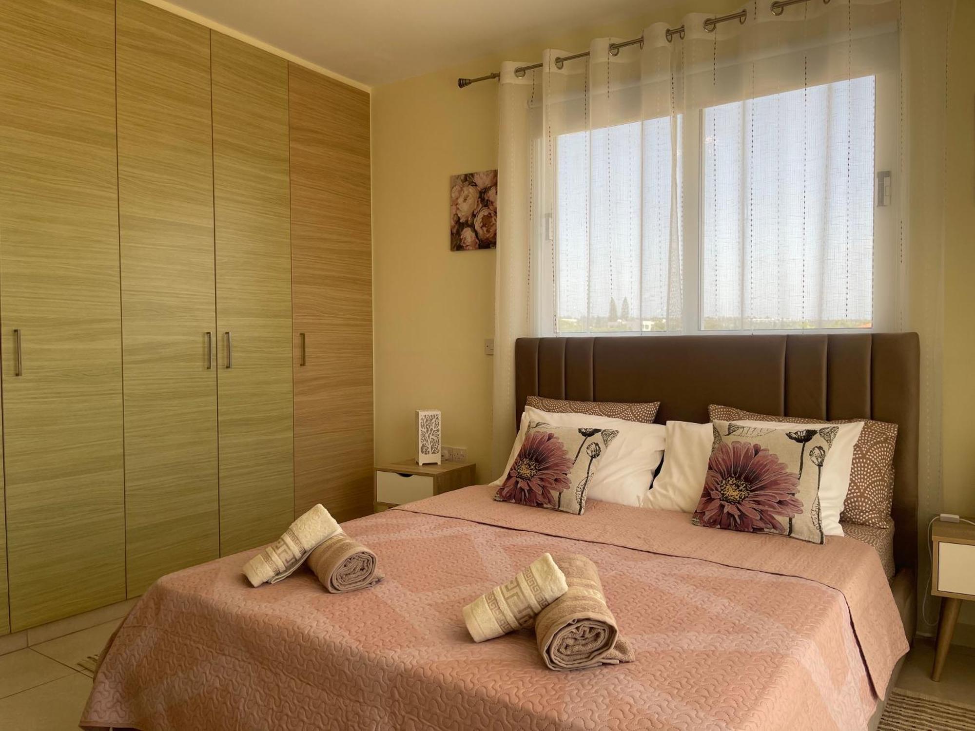 Nissi Elena Sunny Cozy Apartment *