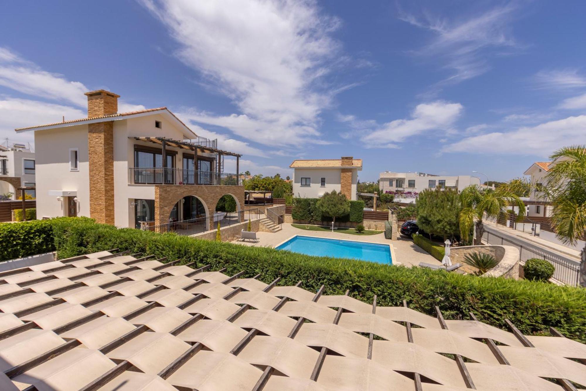 Luxury Seaside Ionion H15 Villa *