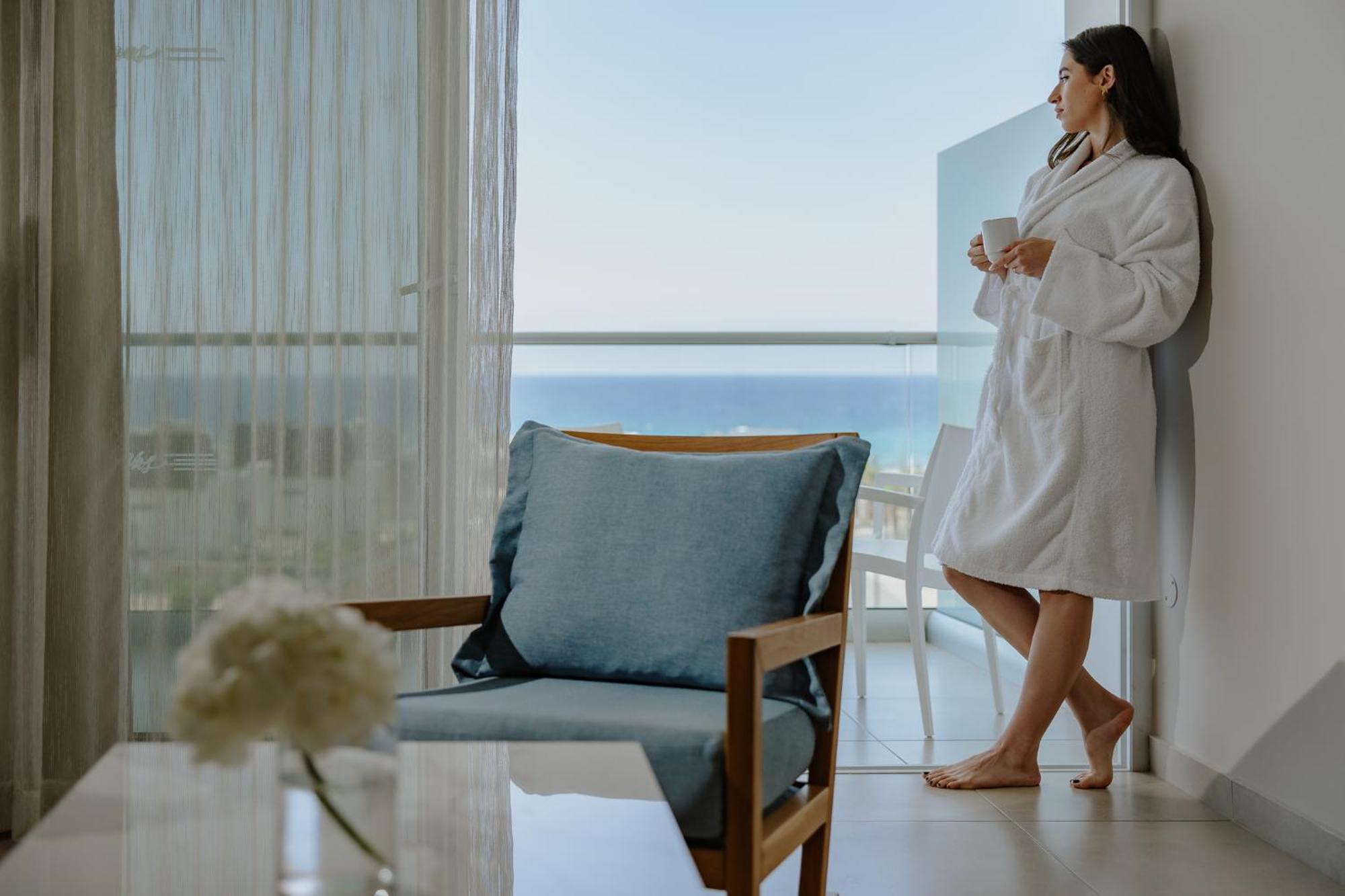 Hotel Seasons (adults Only)