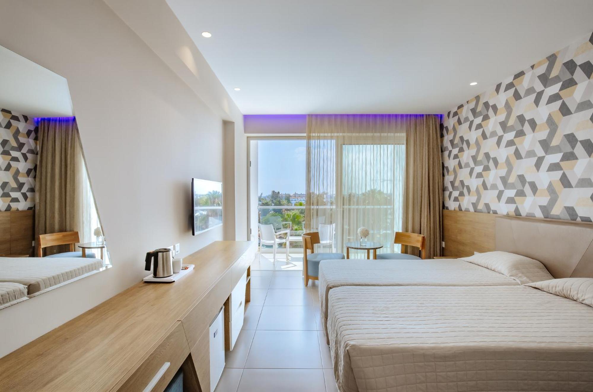 Hotel Seasons (adults Only)