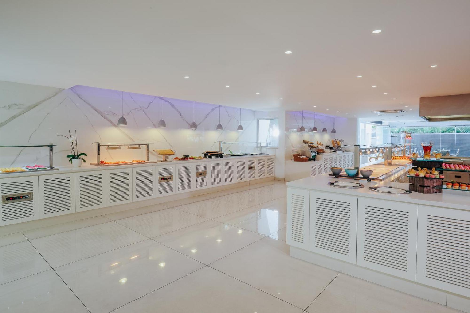 Hotel Seasons (adults Only) 4*