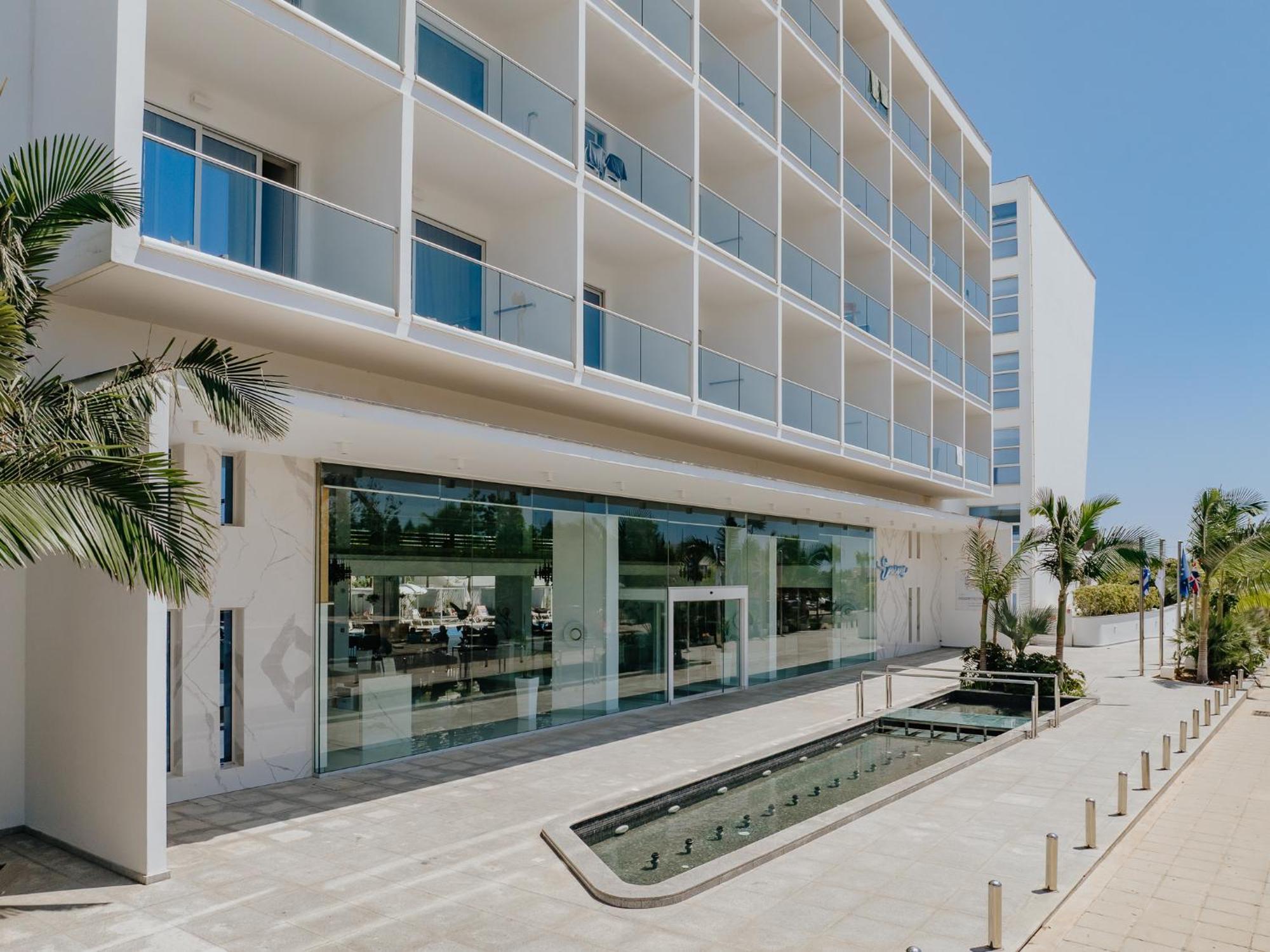 Seasons (adults Only) Ayia Napa