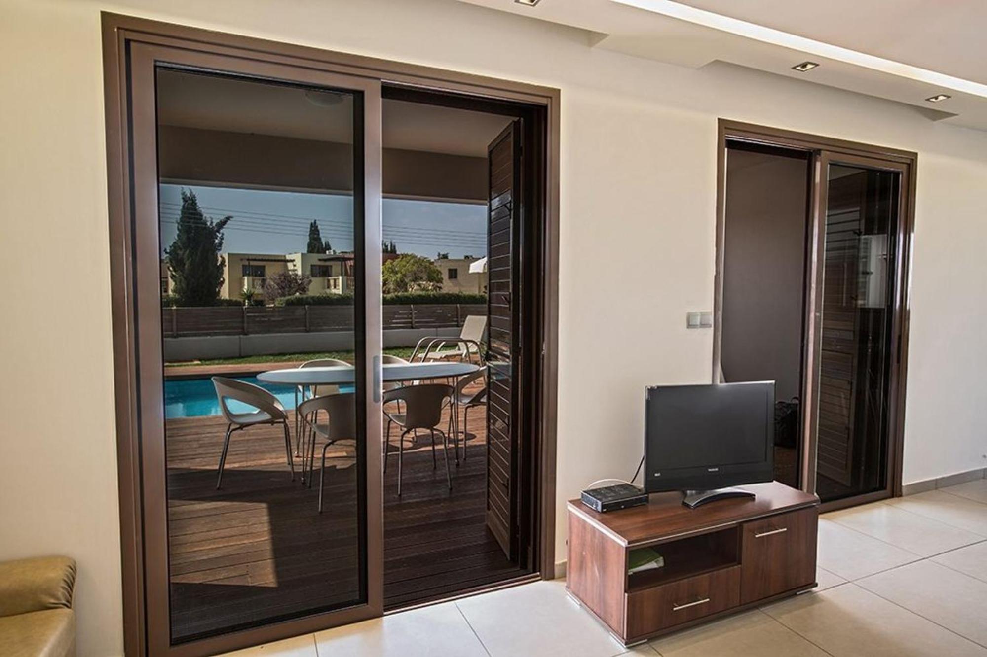 Petreris Dyo - Lovely 3 Bedroom With Pool - Short Walk To Nissi Avenue Villa Ayia Napa