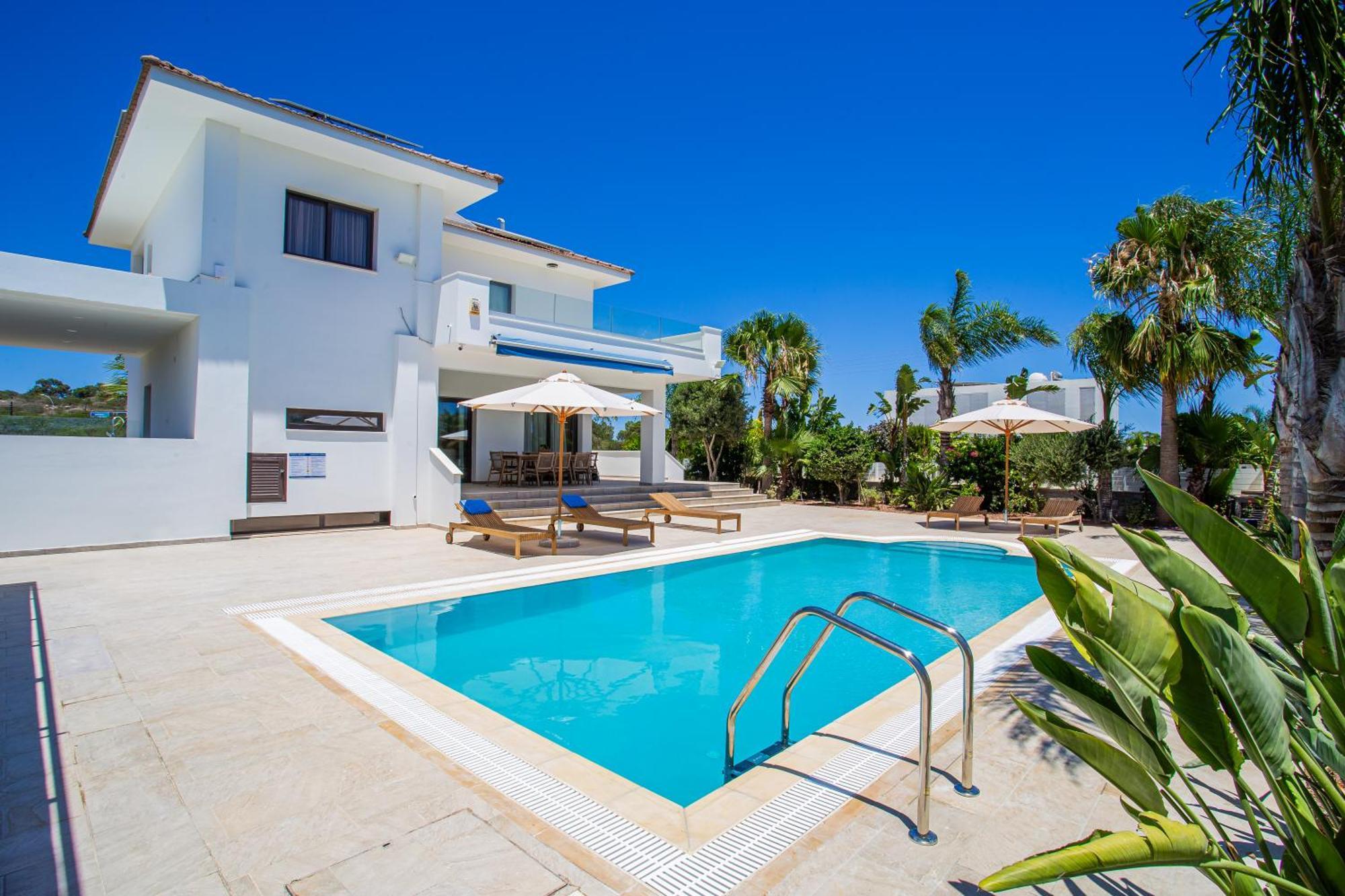 Pantio Living Villa *