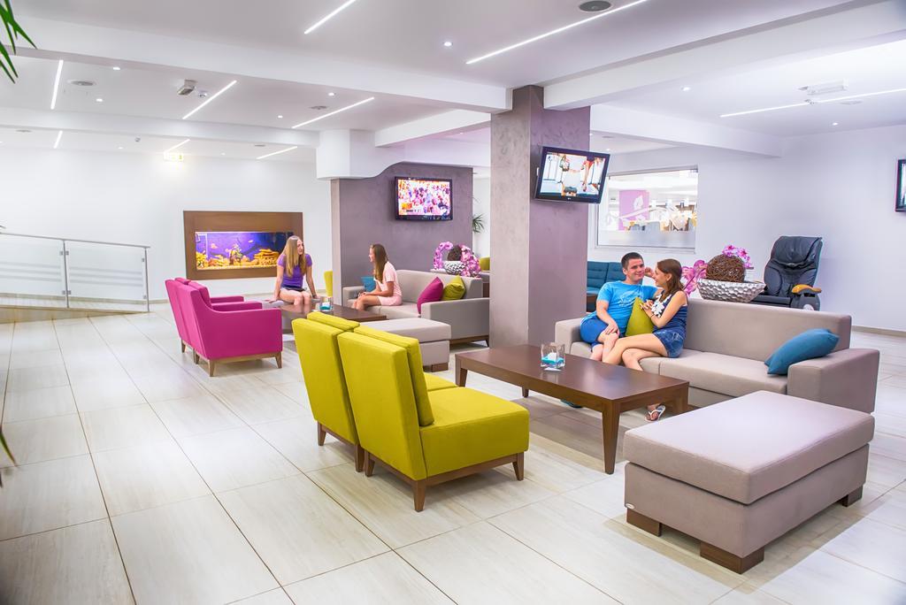 Hotel New Famagusta & 3*