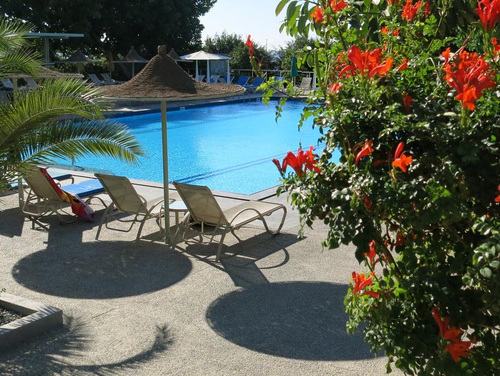 Marina Hotel 3*