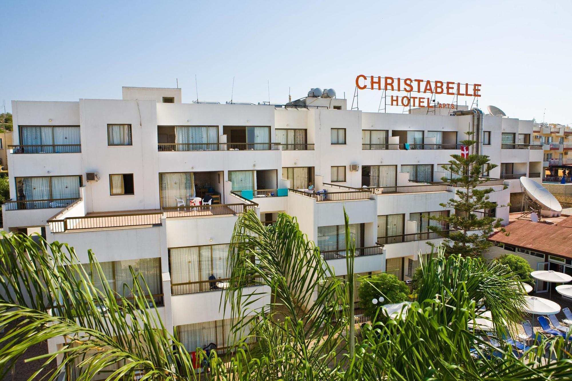 Christabelle 3*