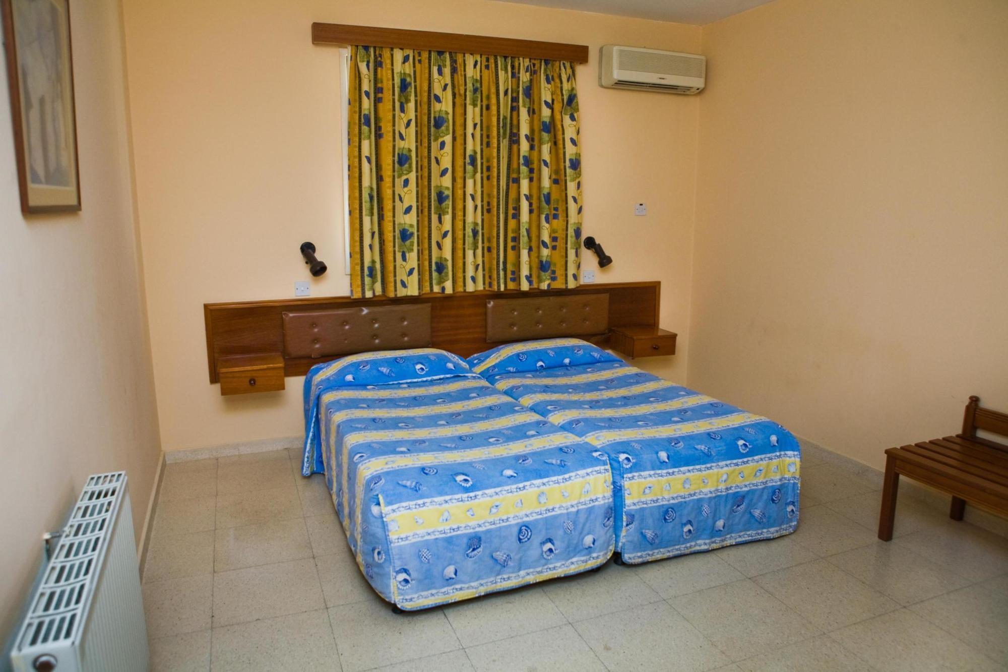 Christabelle Aparthotel 3*