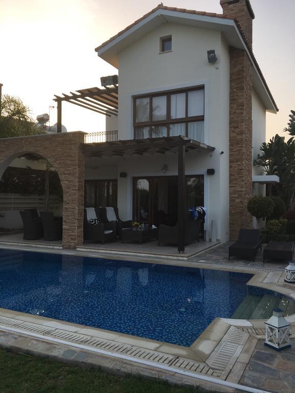 Villa Ionion Beachfront *