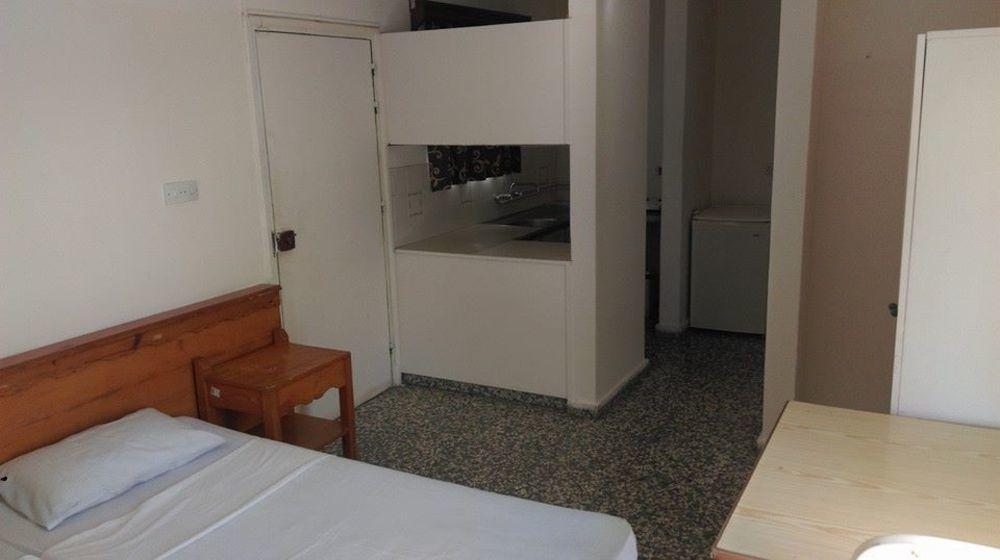 Salmary 2* Ayia Napa