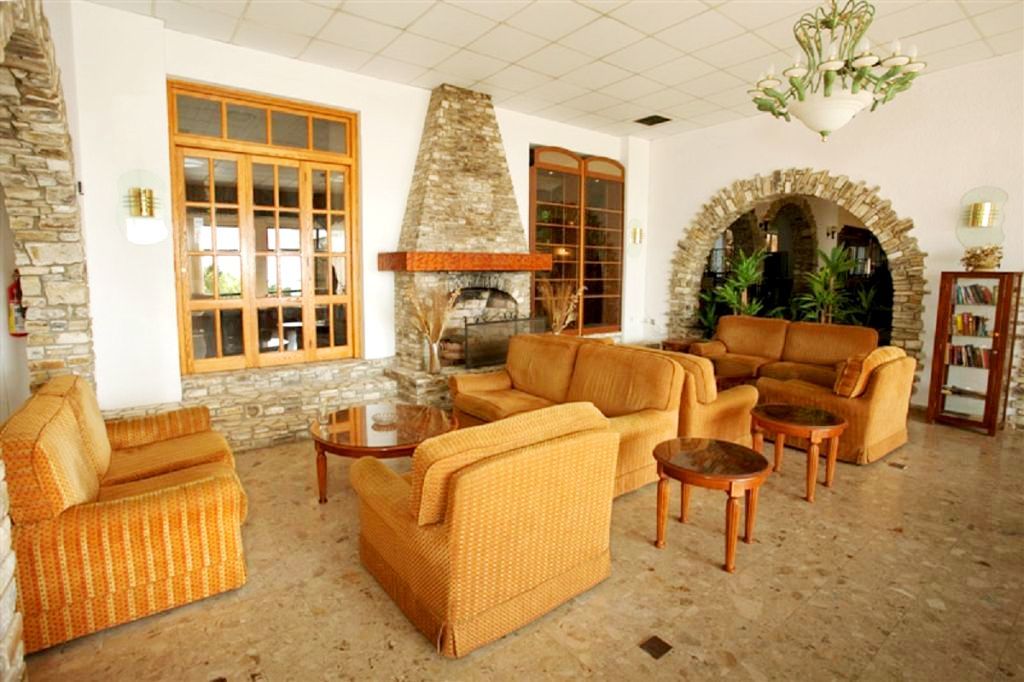 Sanders Florida Apartment *