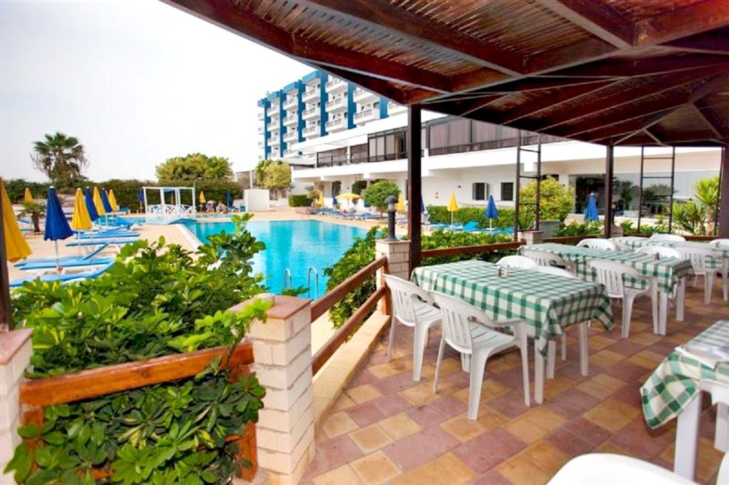 Sanders Florida * Ayia Napa